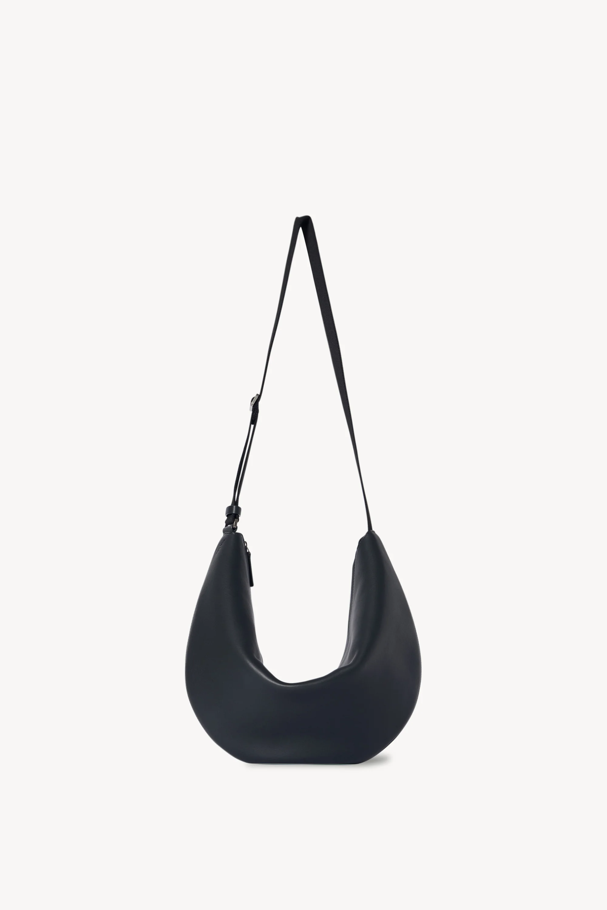 Crossbody Crescent Bag in Leather - XNAUWBI