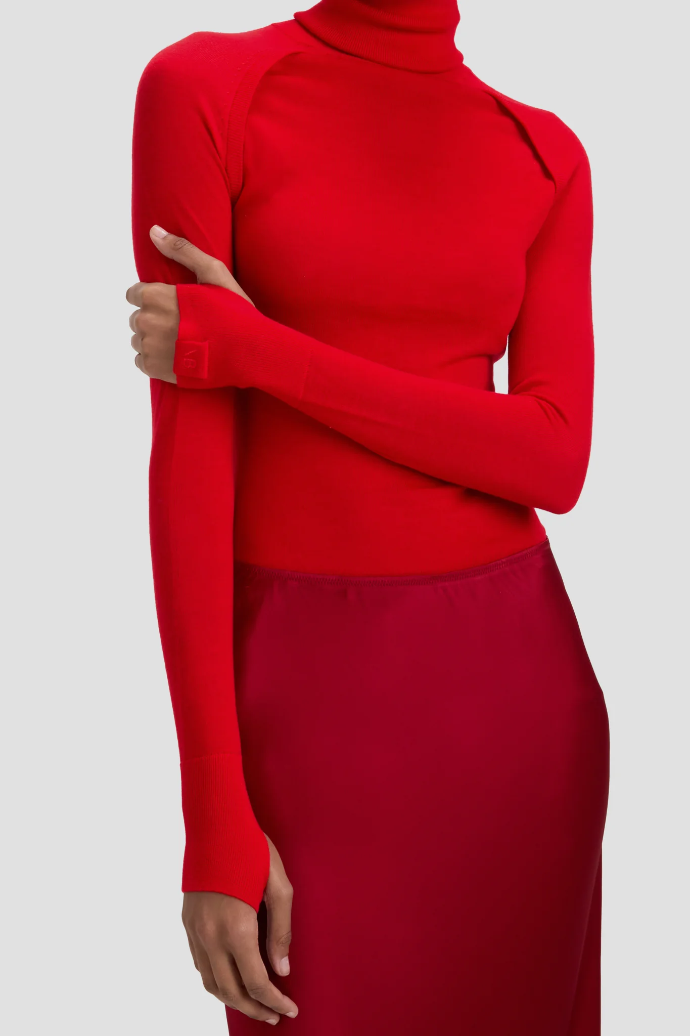 High Neck Jumper In Dark Bright Rose - XNAUWBI