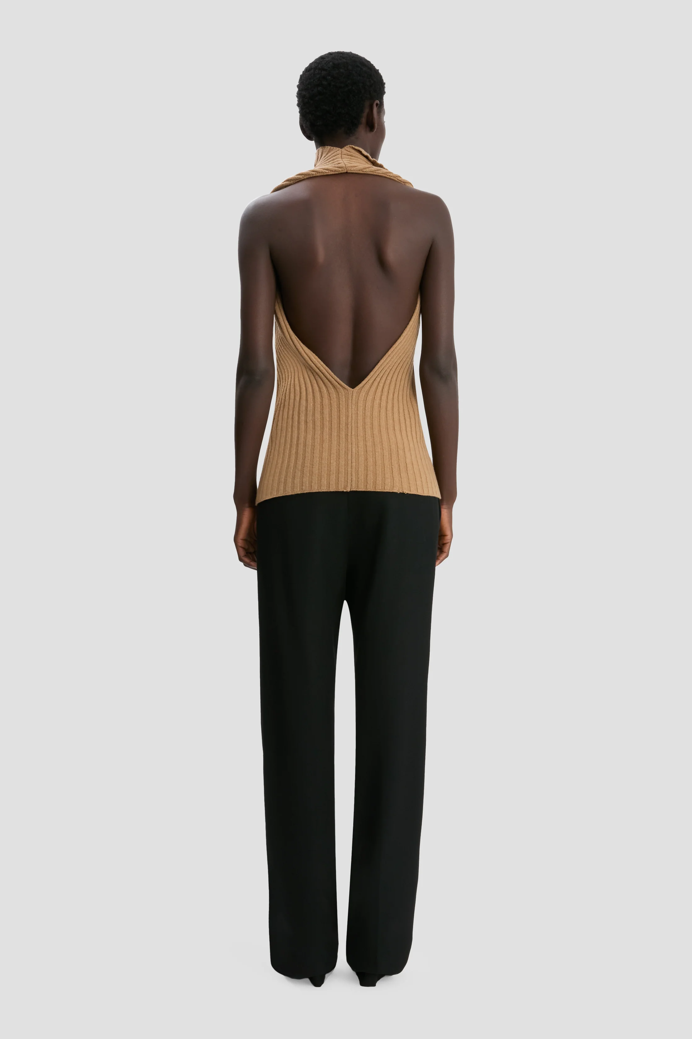 Draped Rib Top In Dark Camel - XNAUWBI