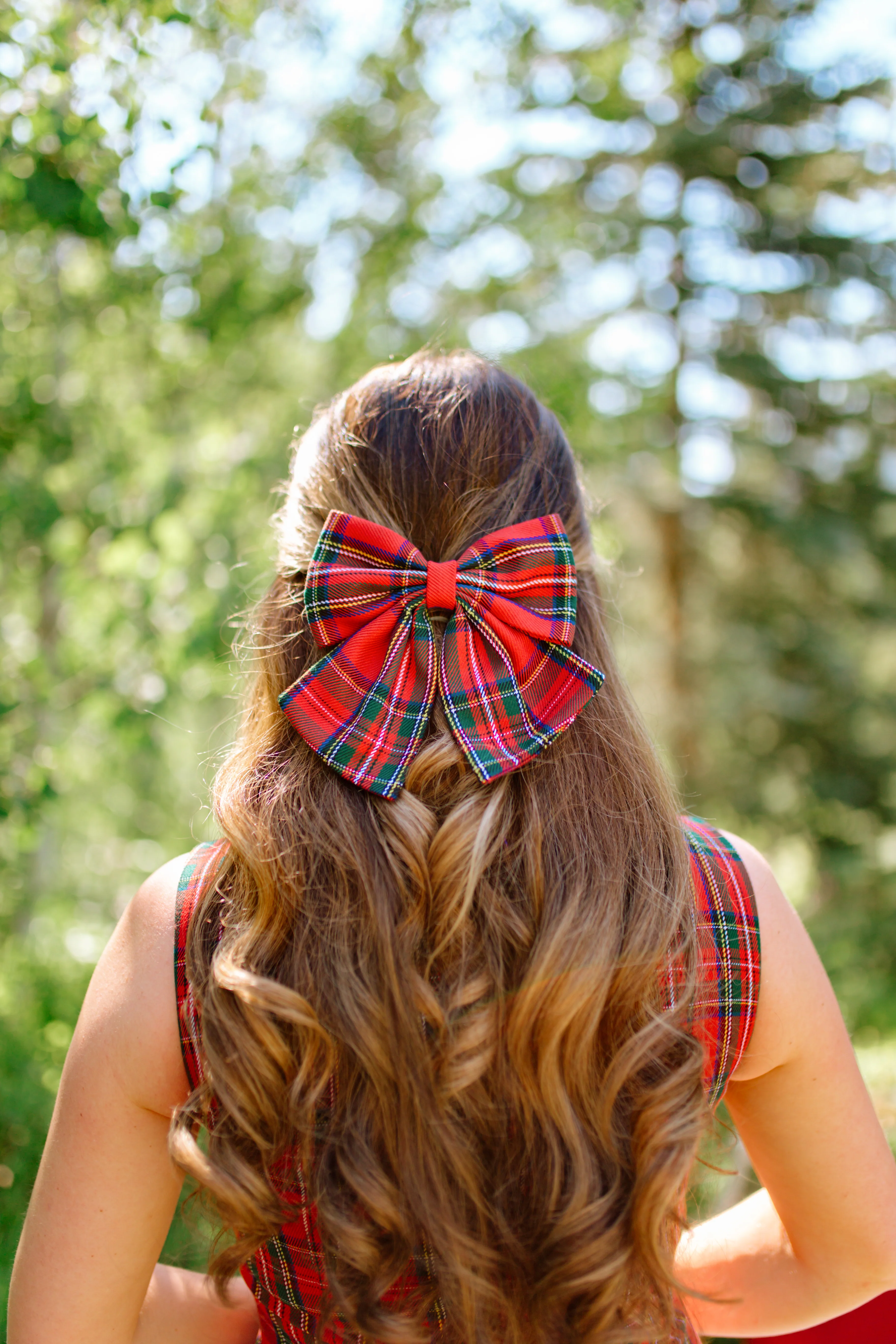 Hair Bow in Red Plaid - XNAUWBI