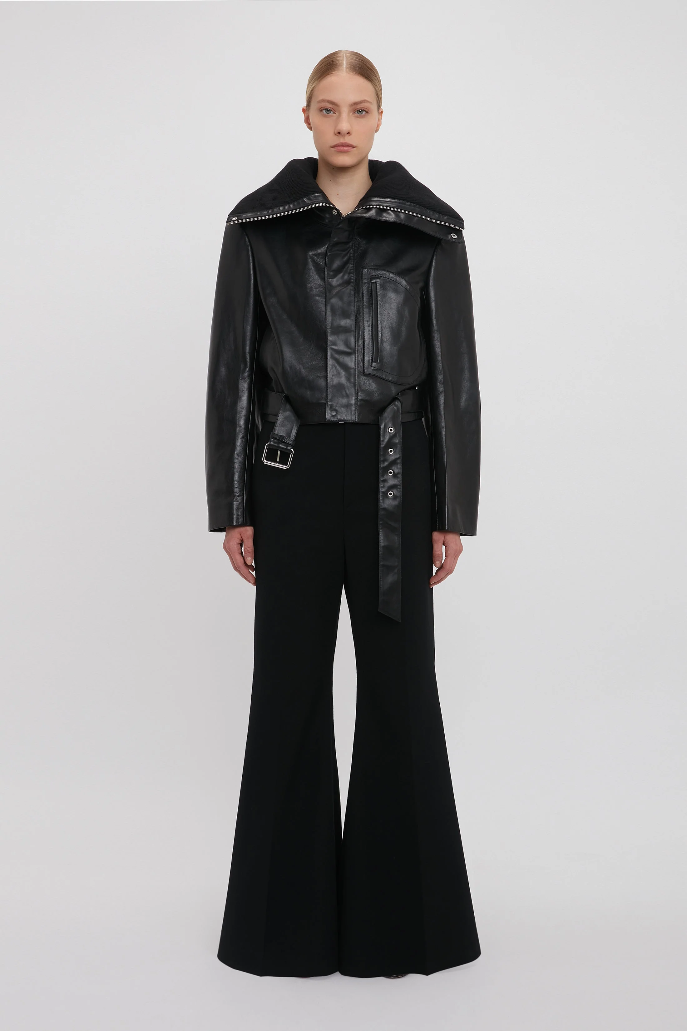 Cropped Belted Leather Biker Jacket In Black - XNAUWBI