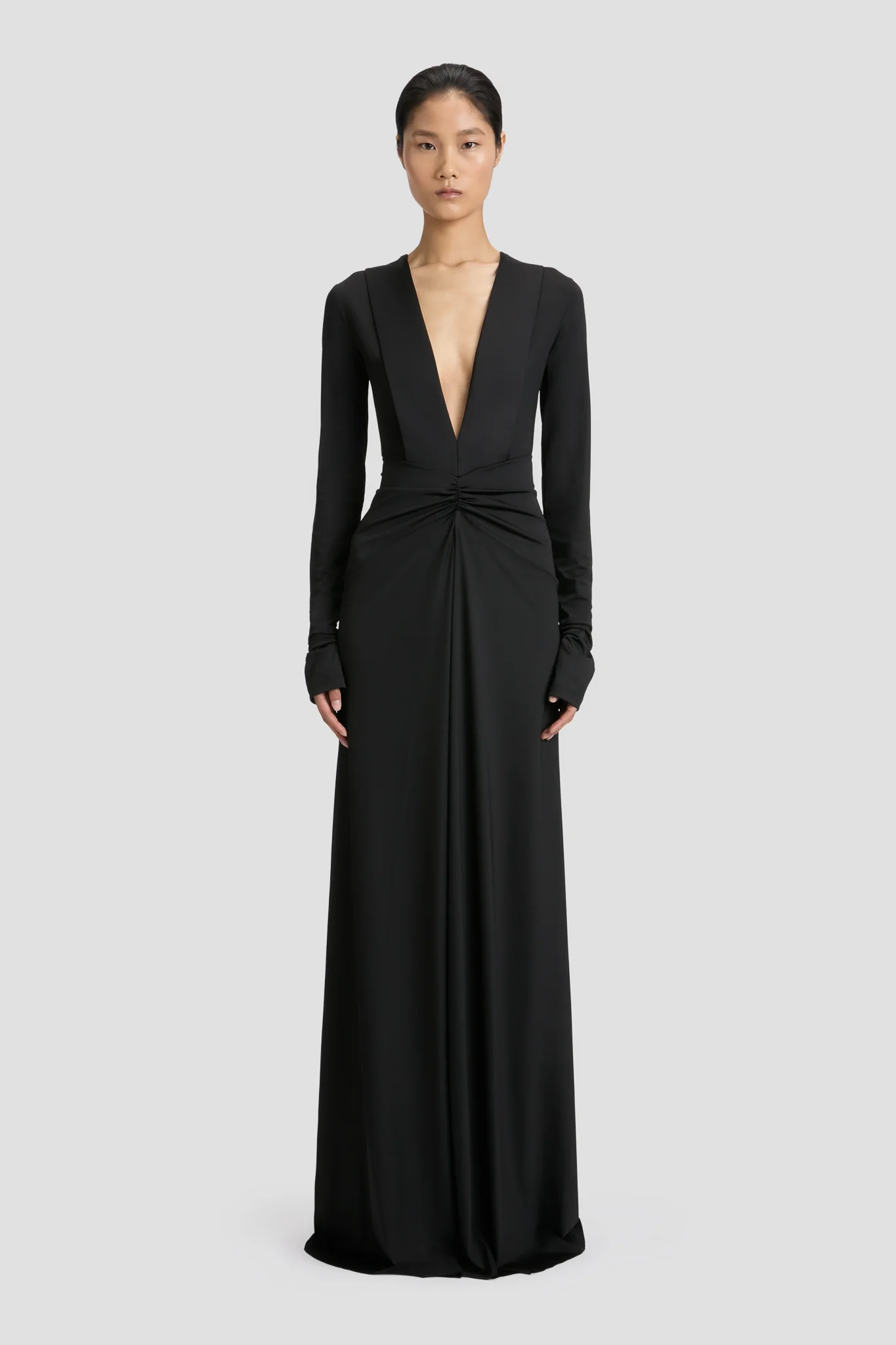 Long Sleeve Deep V-Neck Gown In Black - XNAUWBI