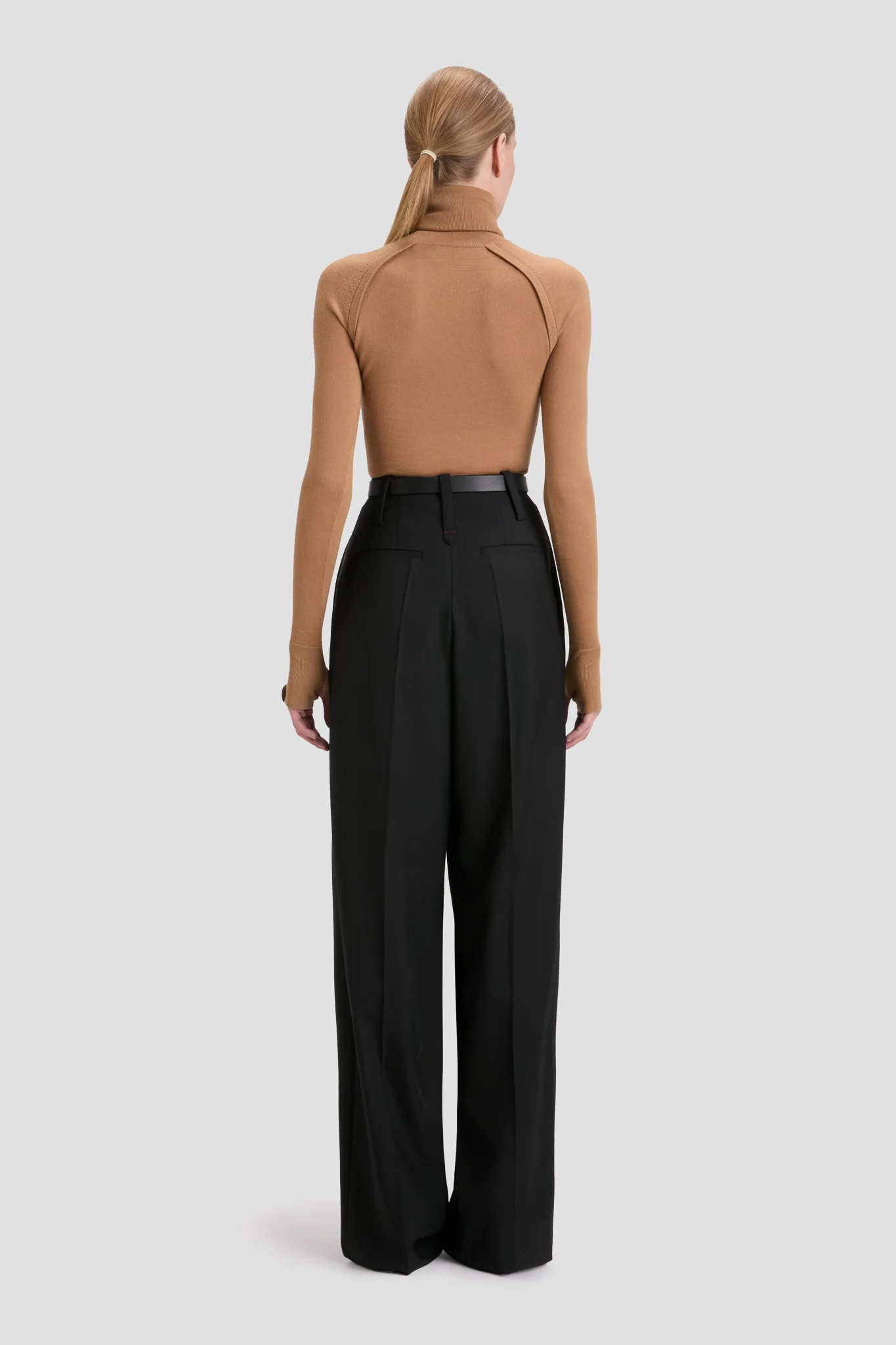 High Neck Top In Dark Camel - XNAUWBI