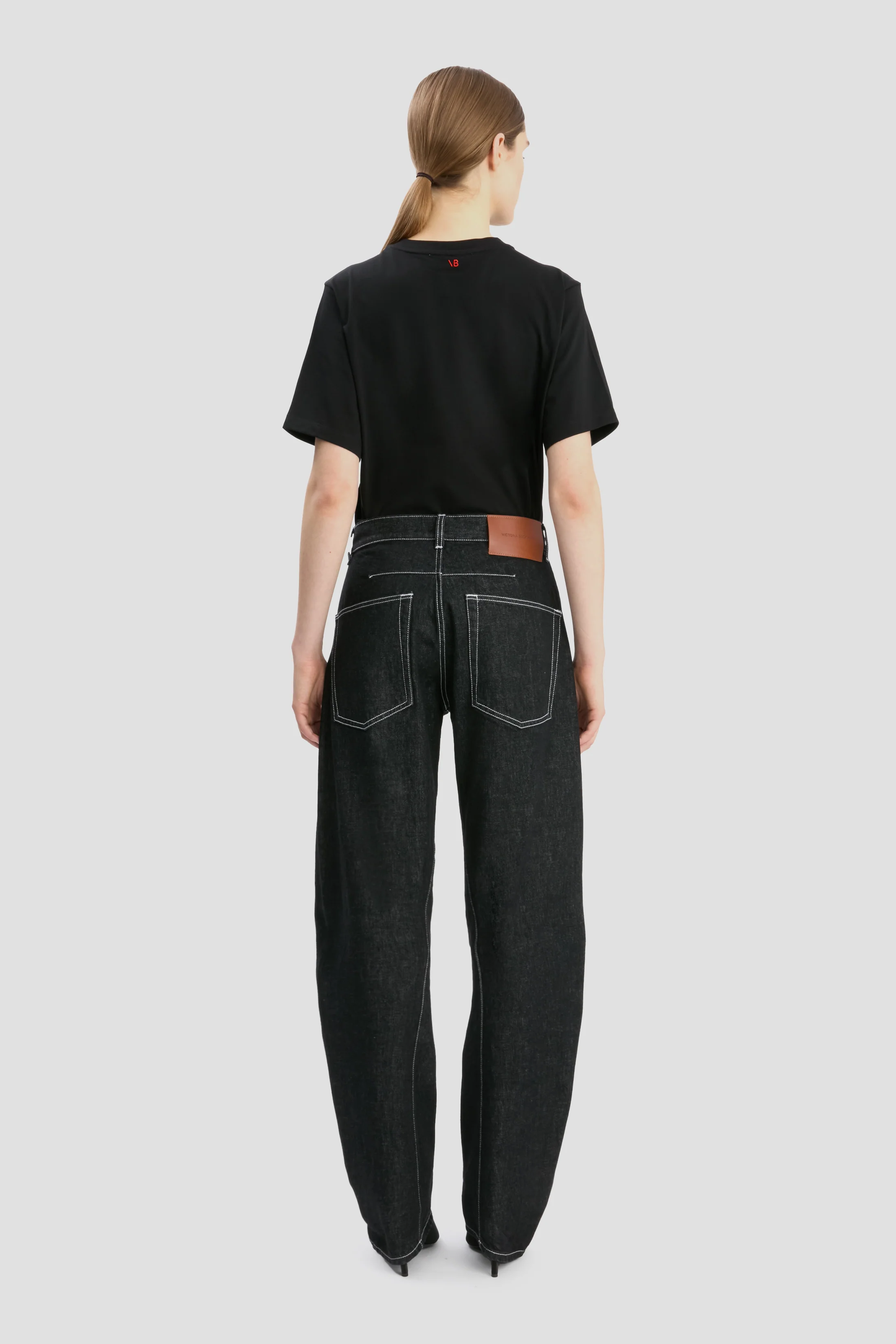 Slogan Tee In Black Netflix Made Me Do It - XNAUWBI
