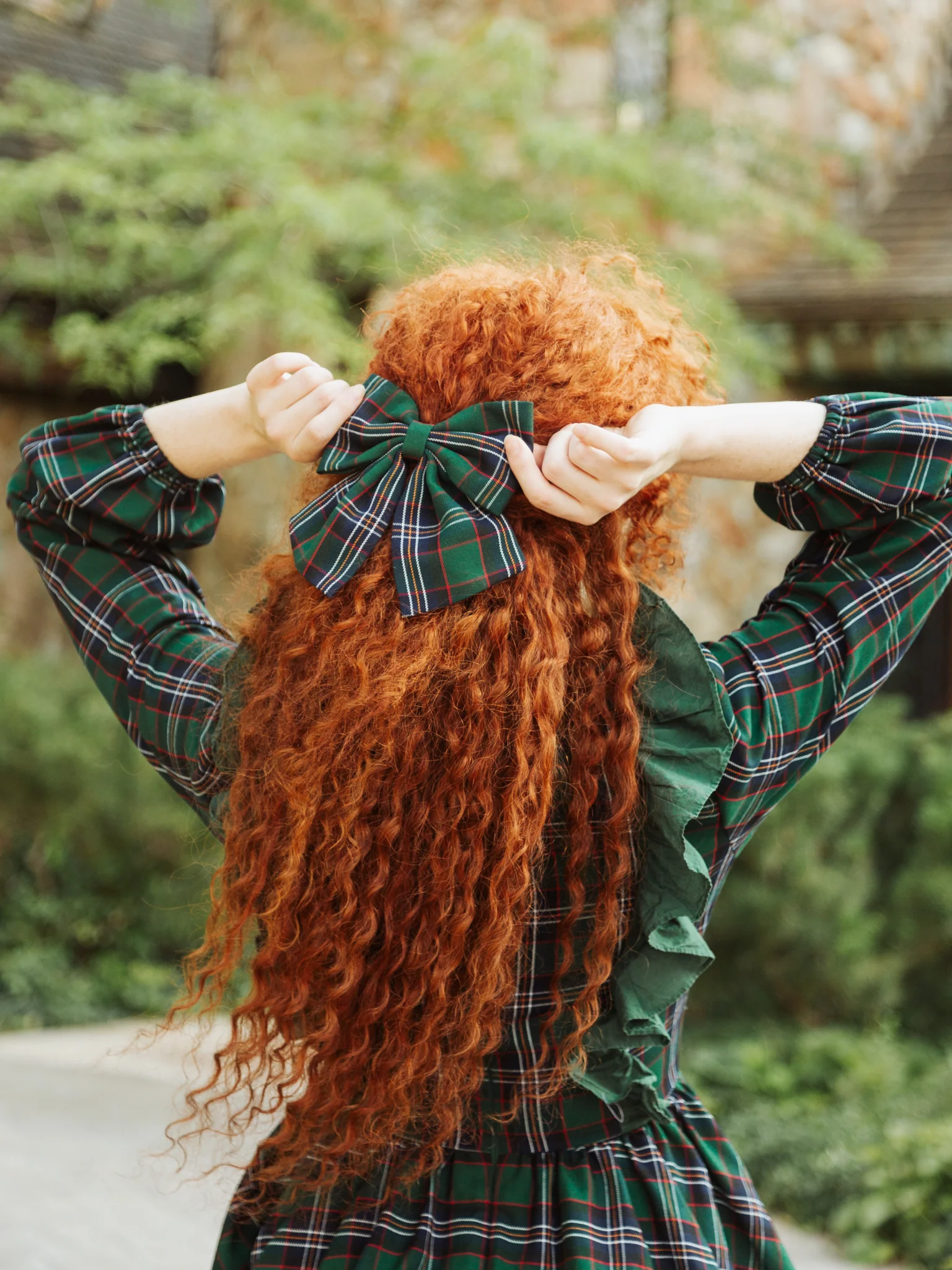 Hair Bow in Homeland Plaid - XNAUWBI
