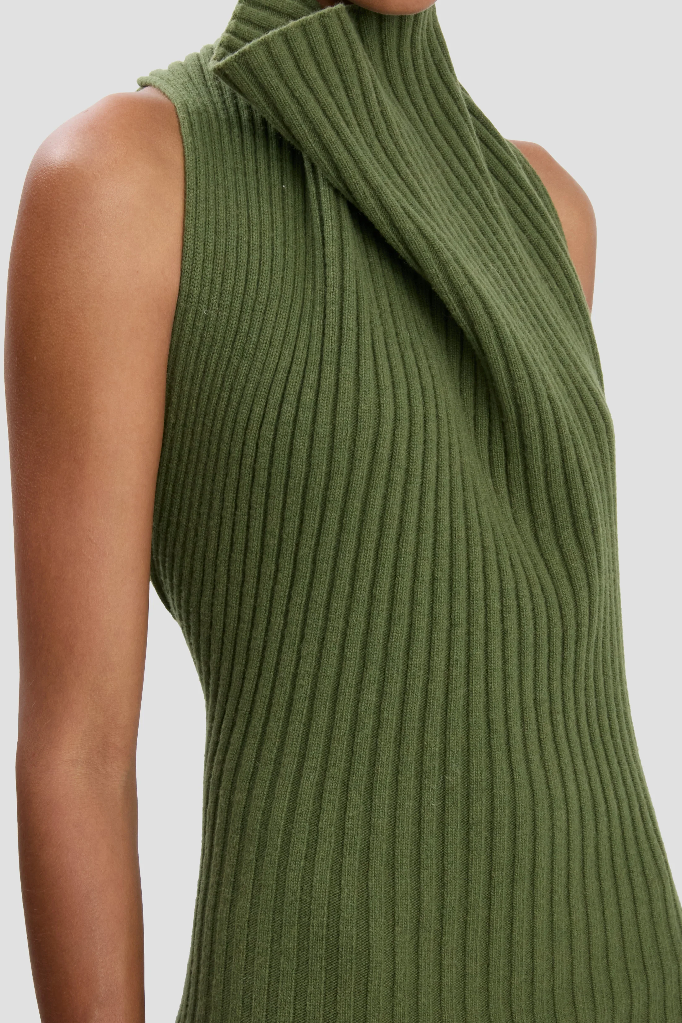 Draped Rib Midi Dress In Oregano - XNAUWBI