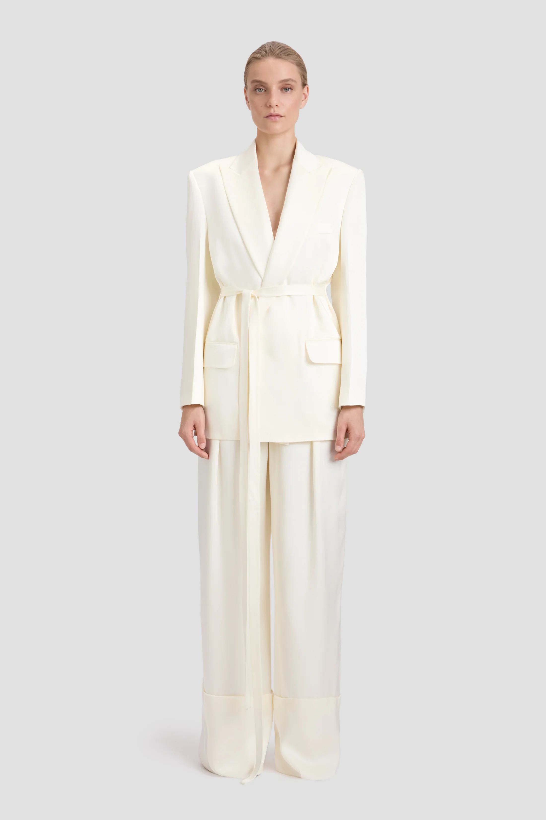 Belted Jacket In Ivory - XNAUWBI