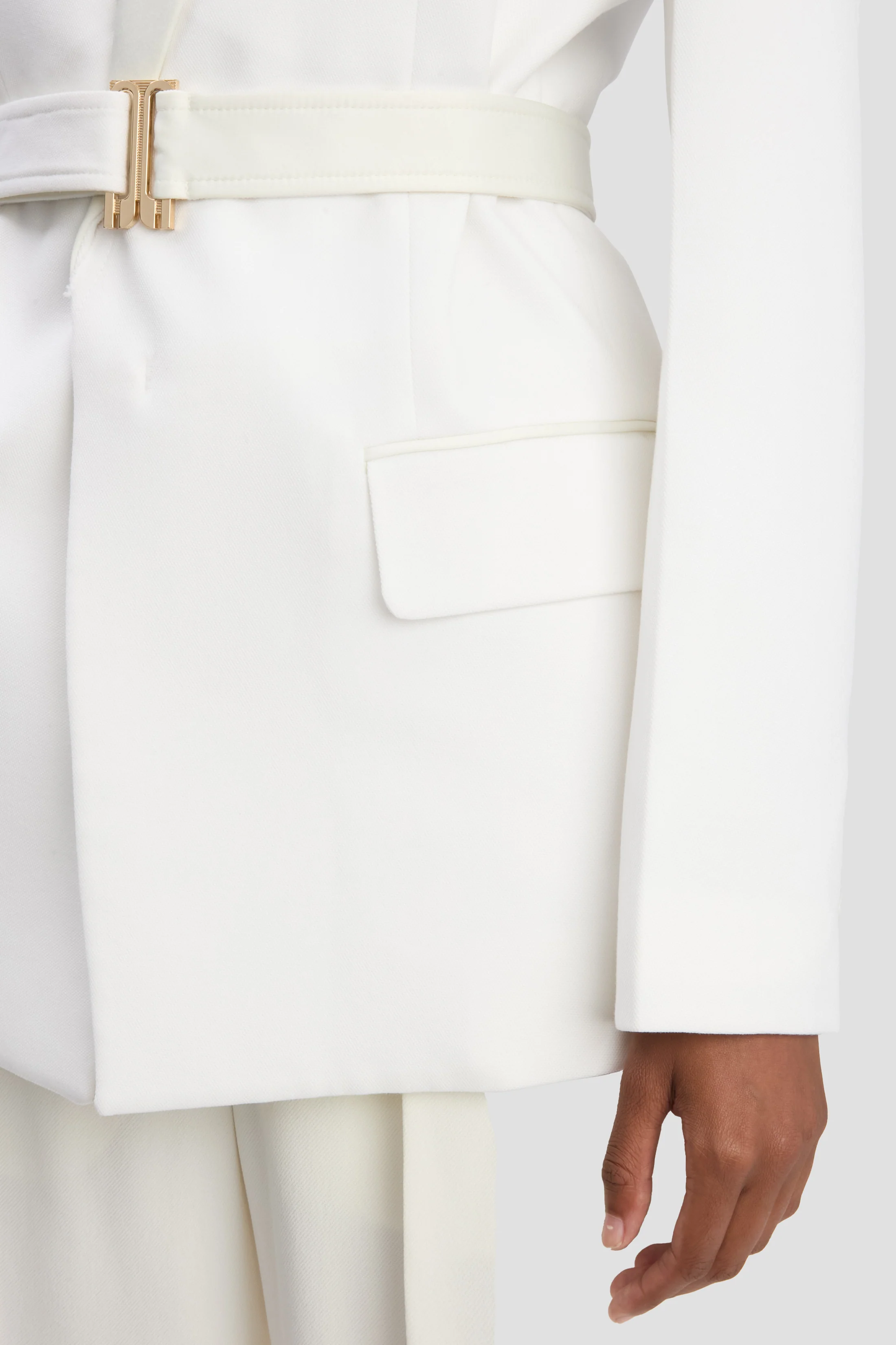 Belted Tailored Jacket In Ivory - XNAUWBI