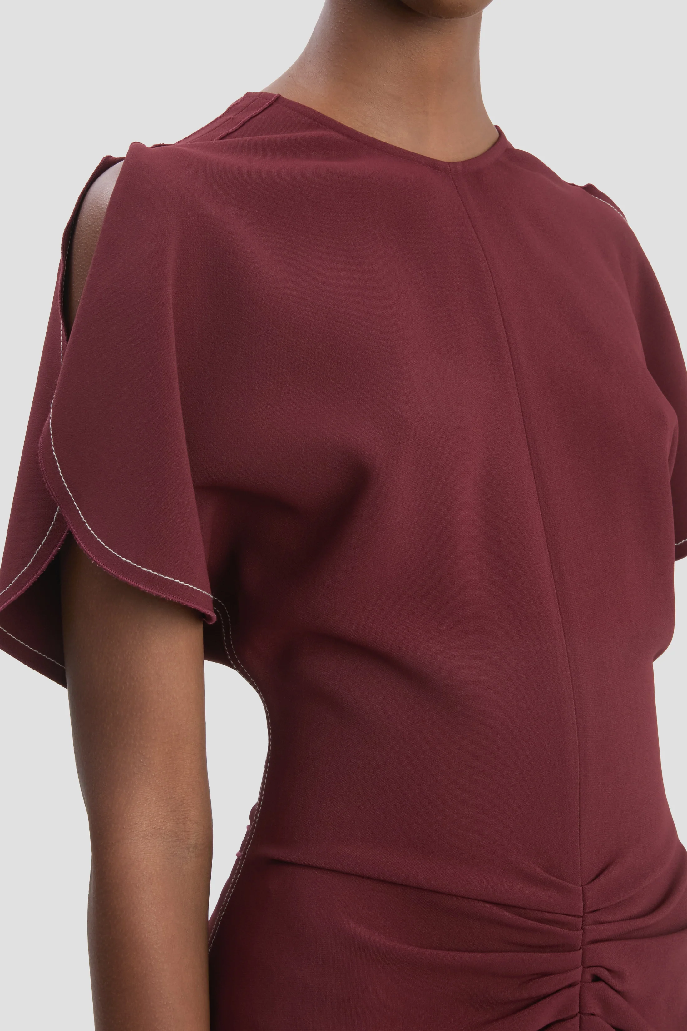Bela Midi Dress In Cinnabar Red - XNAUWBI