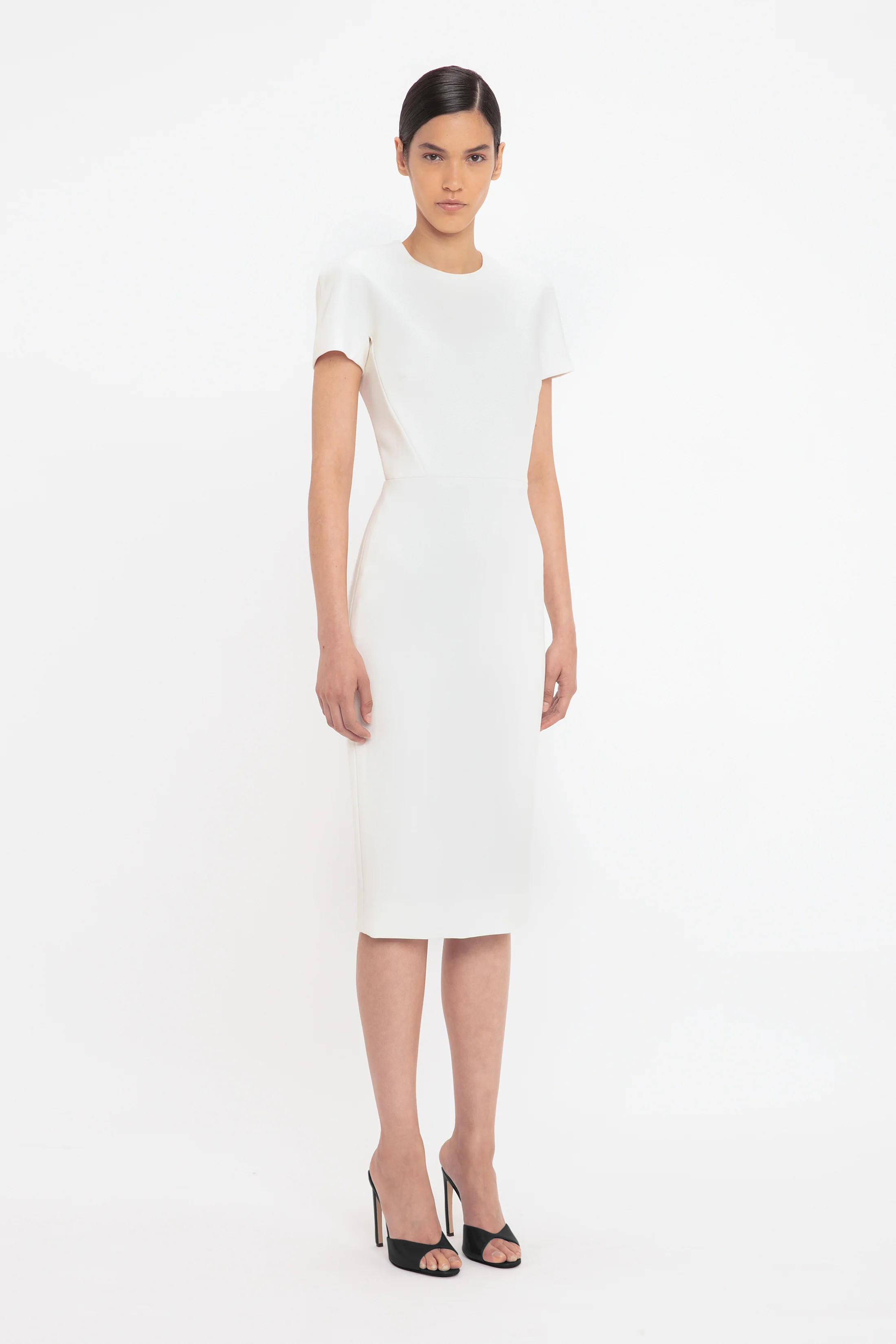 Fitted T-shirt Dress In Ivory - XNAUWBI