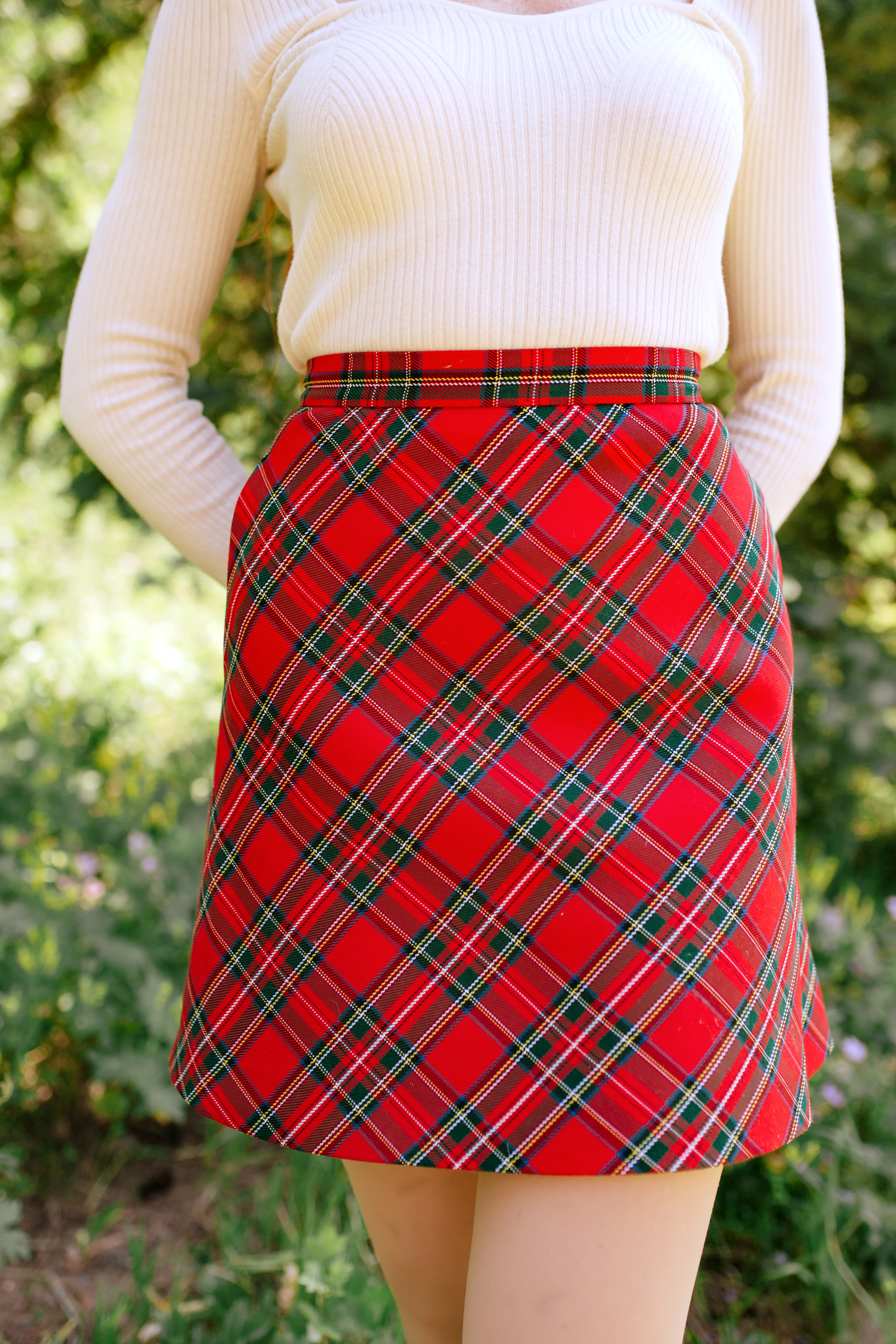 Blair Skirt in Red Plaid - XNAUWBI