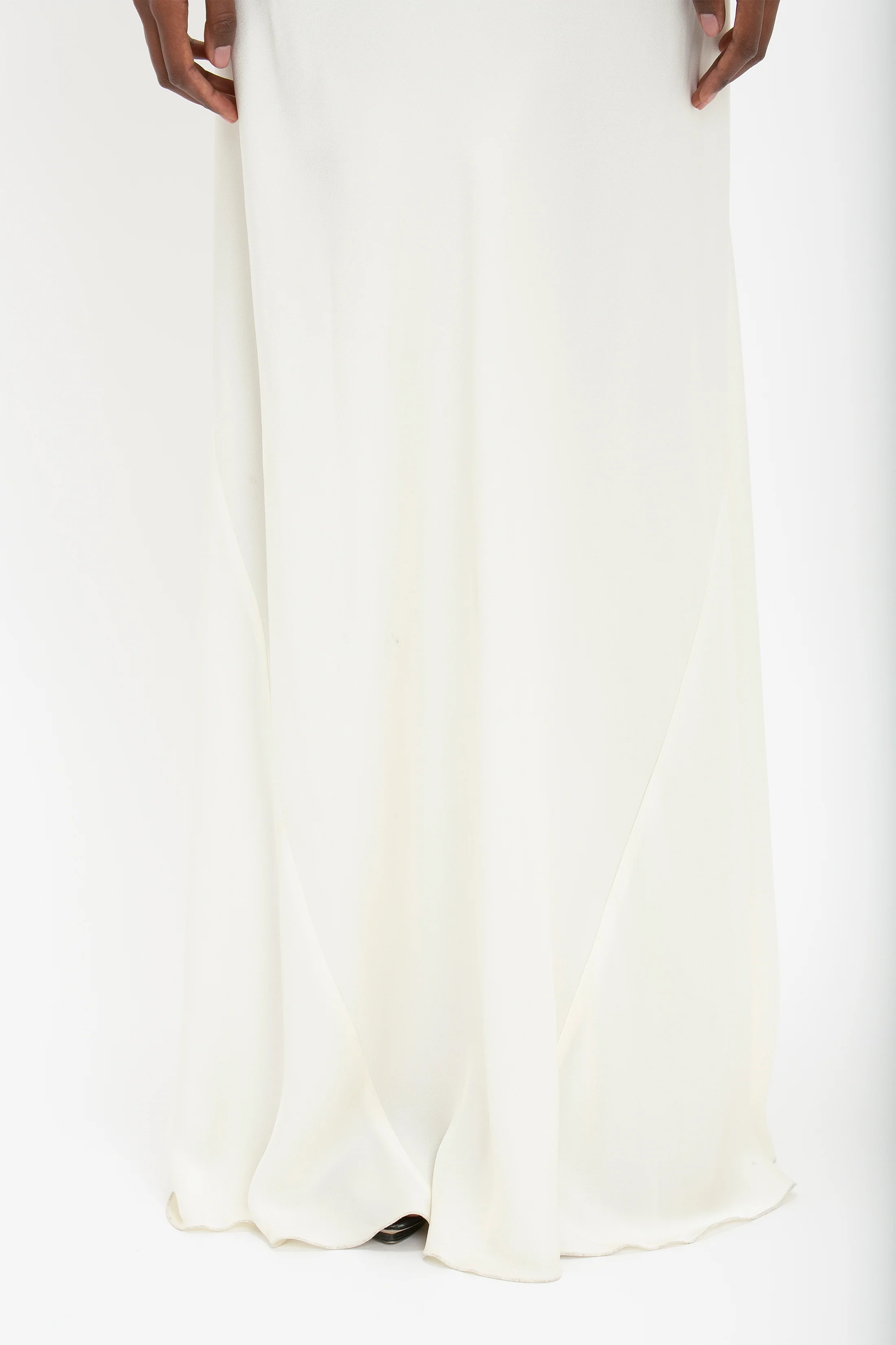 Floor-Length Cami Dress In Ivory - XNAUWBI