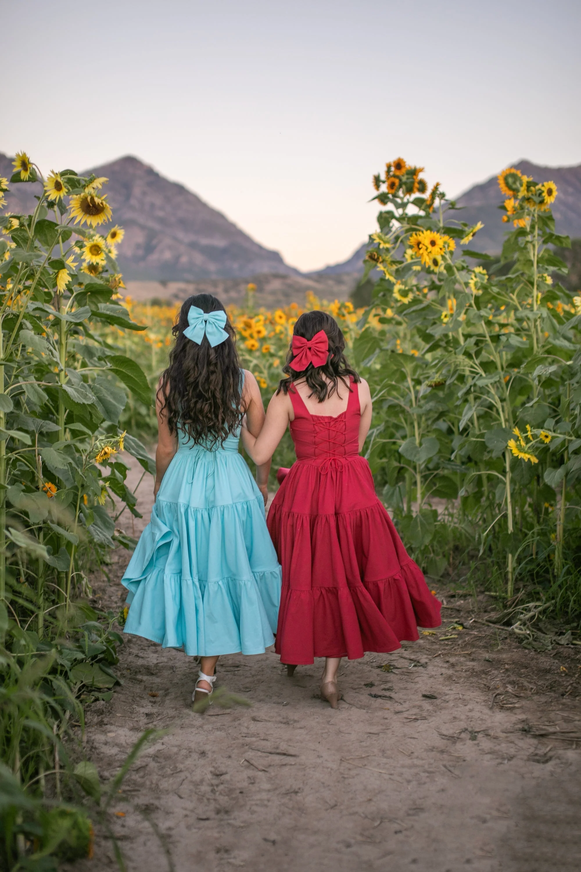 Madonna Midi Dress in Poppy - XNAUWBI