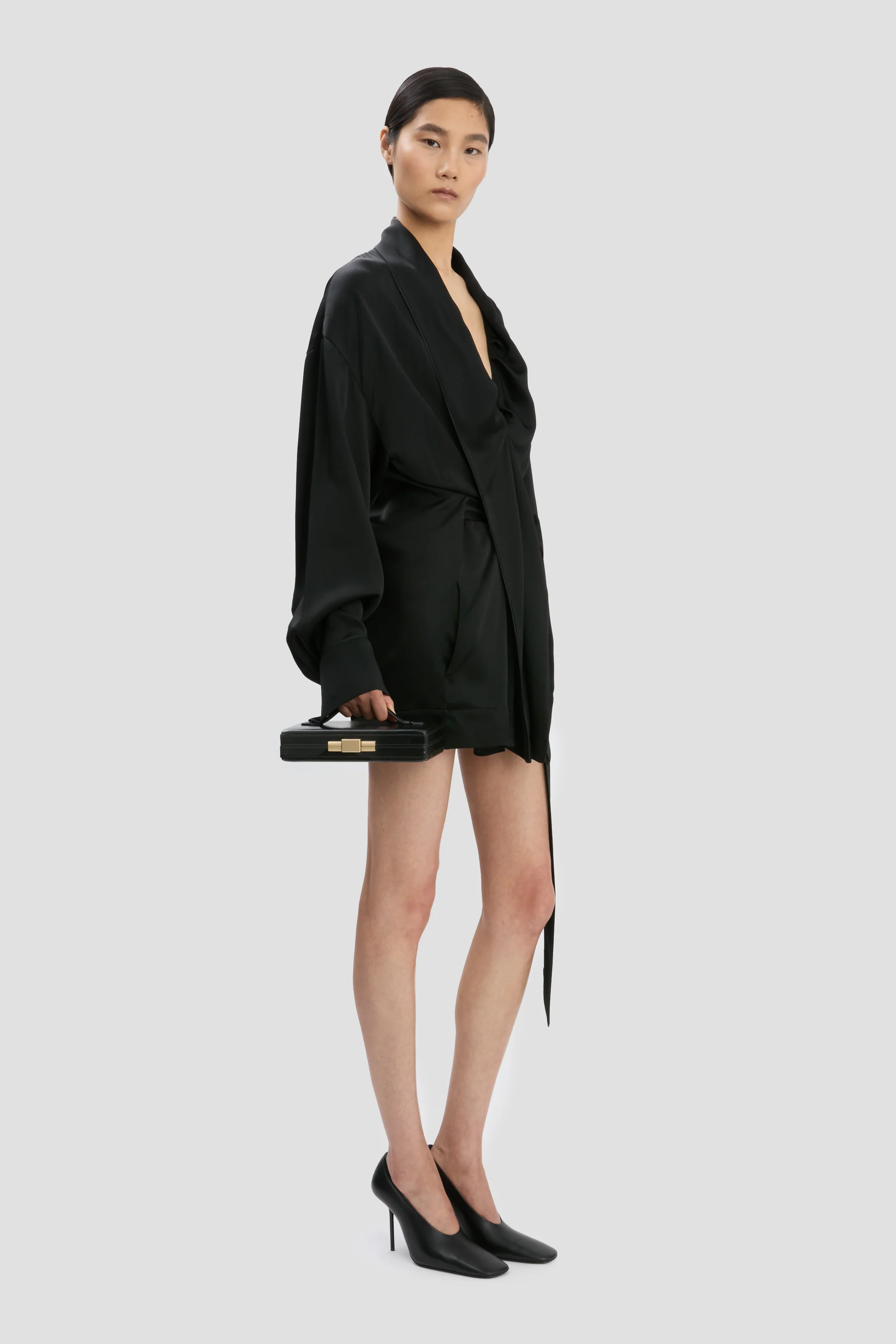 Wrap Mini Dress In Black - XNAUWBI