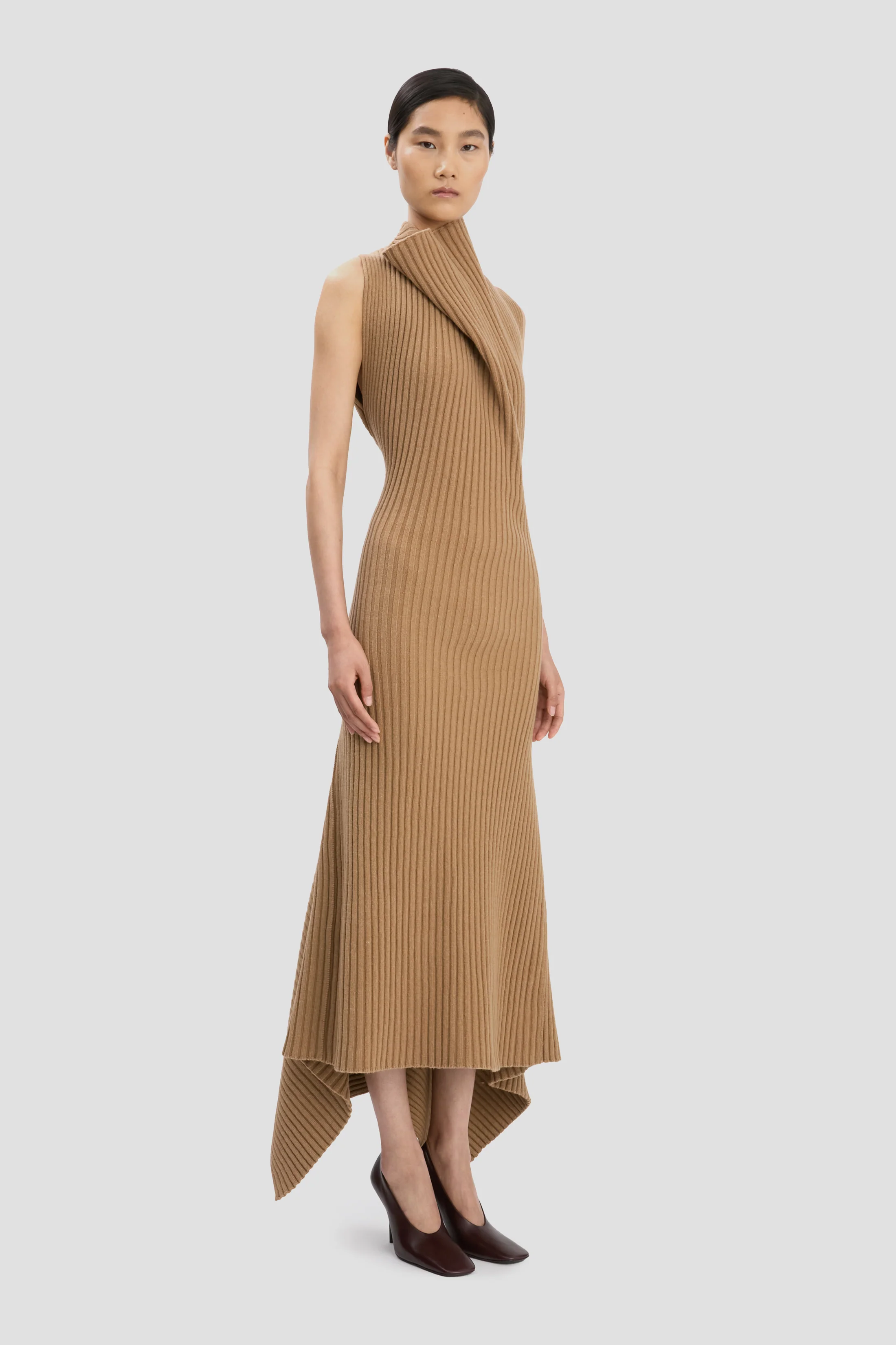 Ribbed Midi Dress In Dark Camel - XNAUWBI