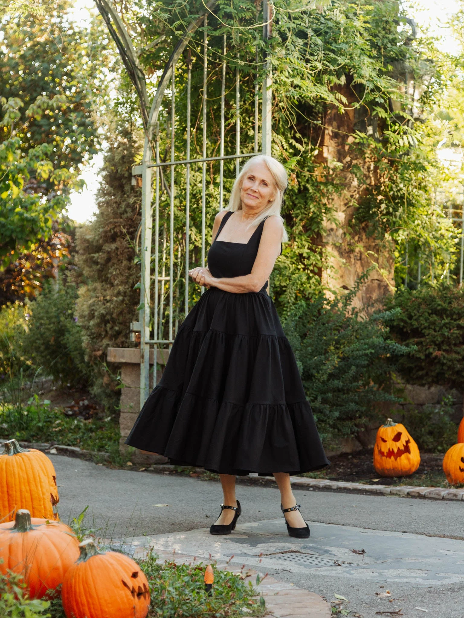 Madonna Midi Dress in Odile Black - XNAUWBI