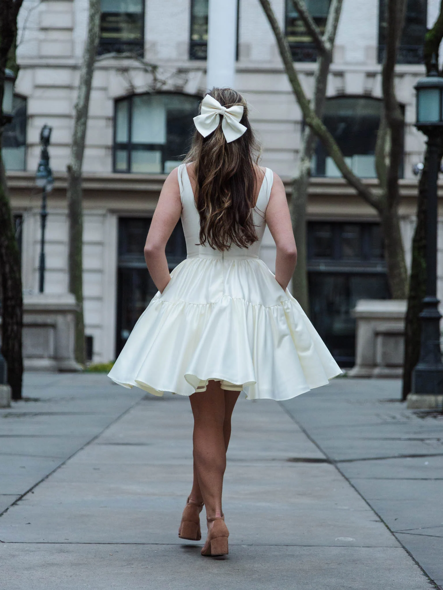Gorgeous Satin Hair Bow - XNAUWBI