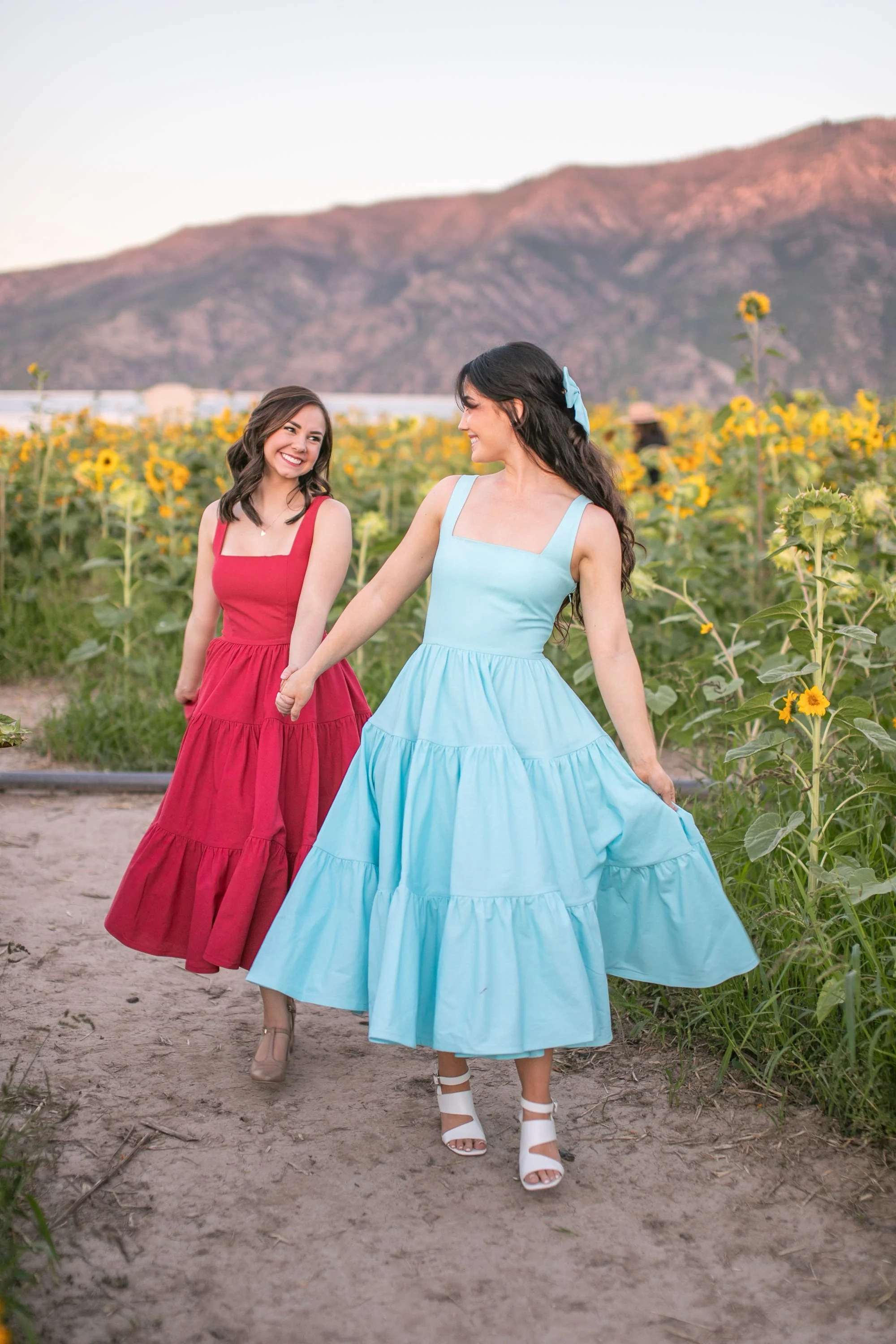 Madonna Midi Dress in Poppy - XNAUWBI