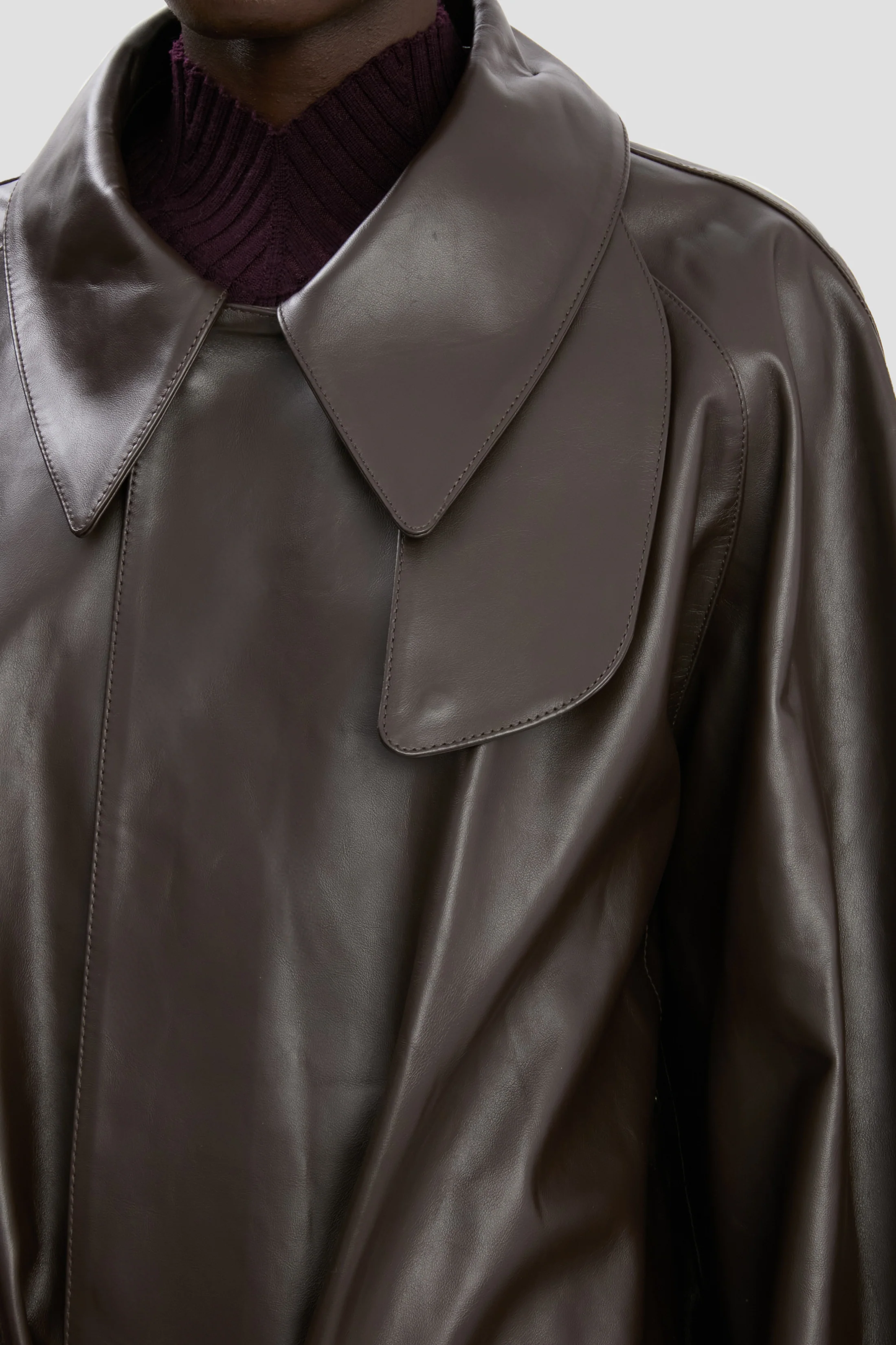 Leather Trench In Dark Chocolate - XNAUWBI