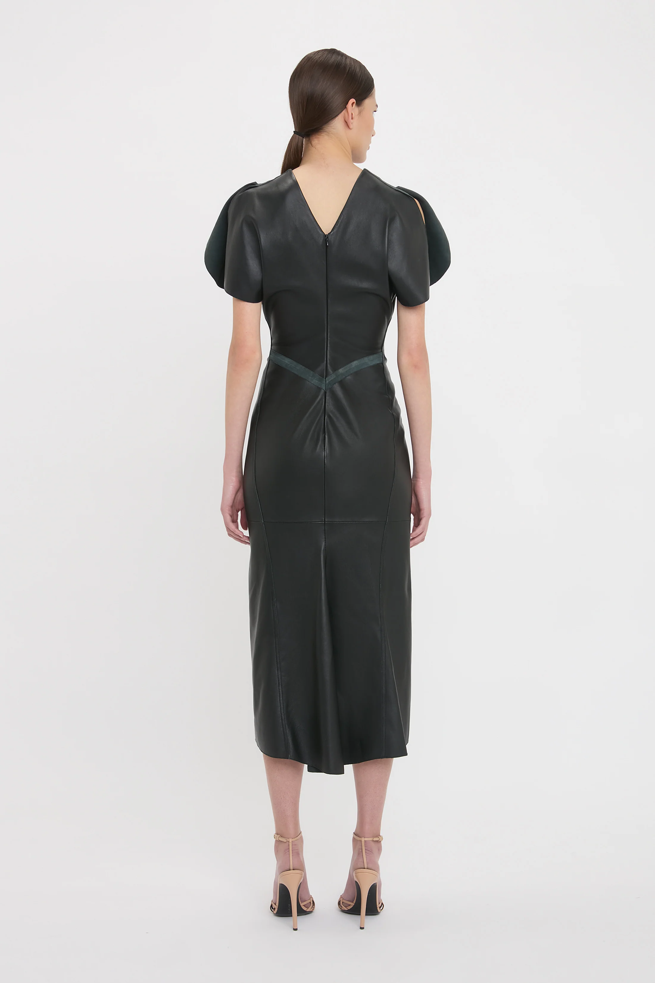 Bela Midi Dress In Black - XNAUWBI