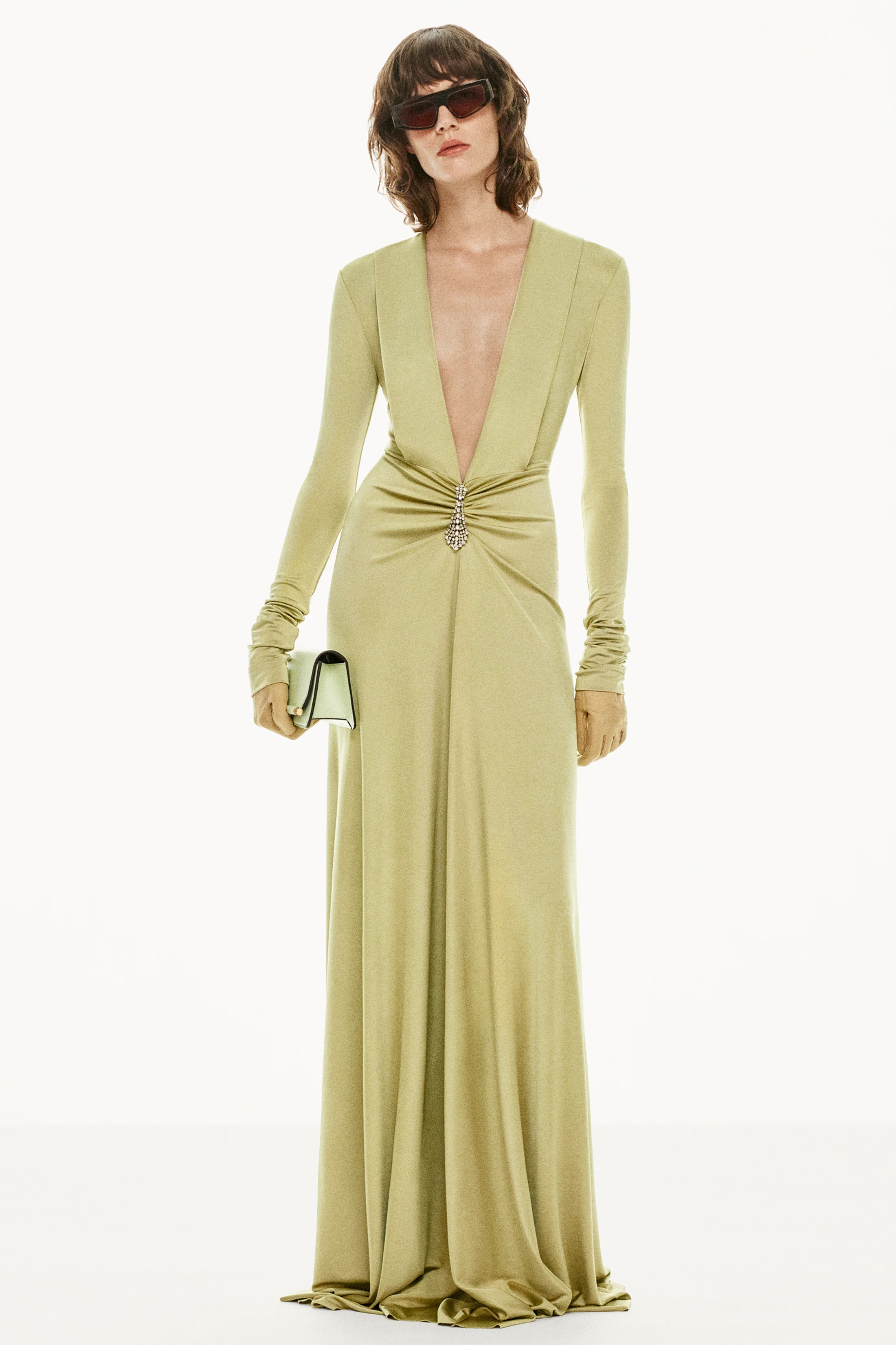 Embellished Deep V-Neck Gown In Pistachio - XNAUWBI