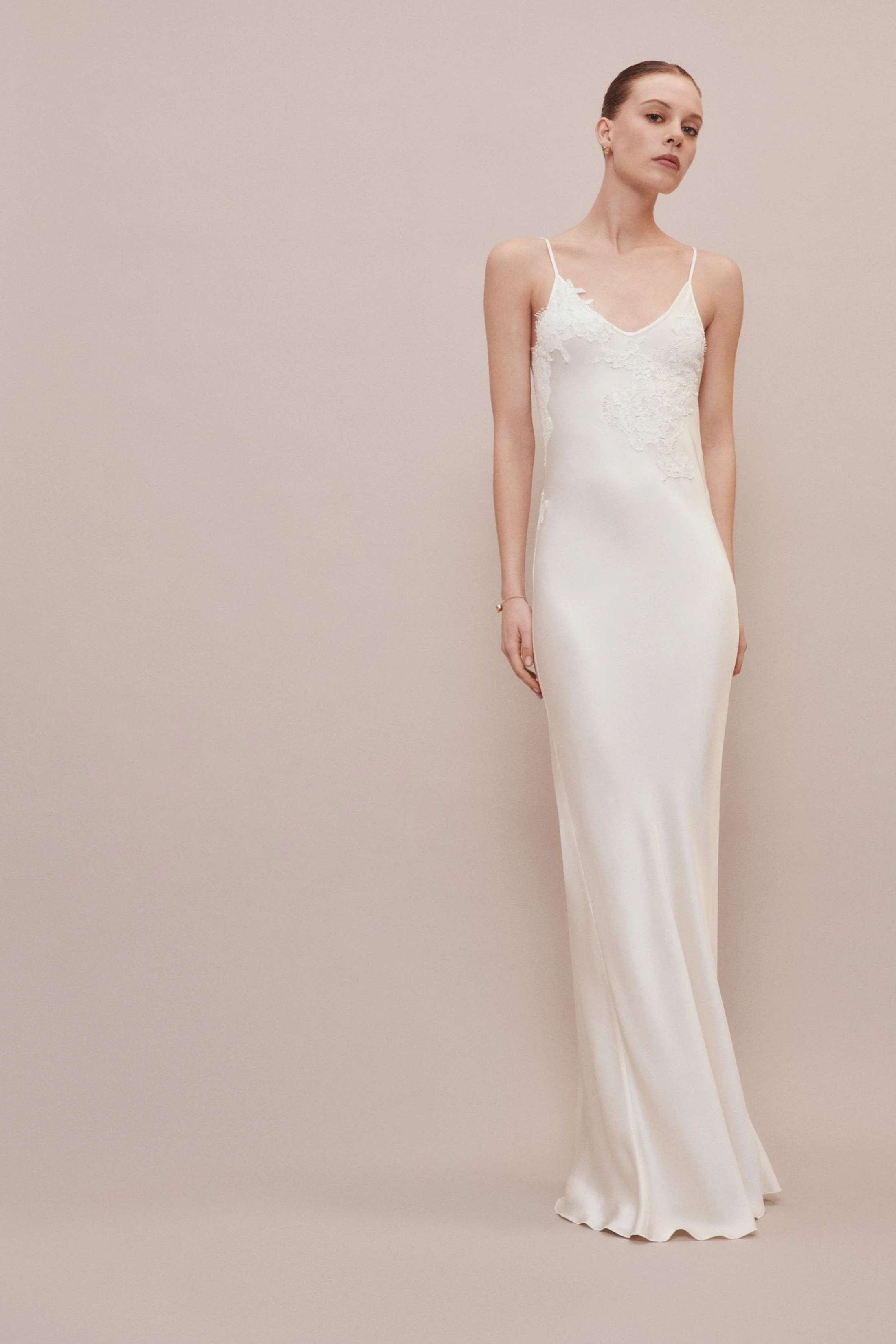 Lace Floor-Length Cami Dress In Ivory - XNAUWBI