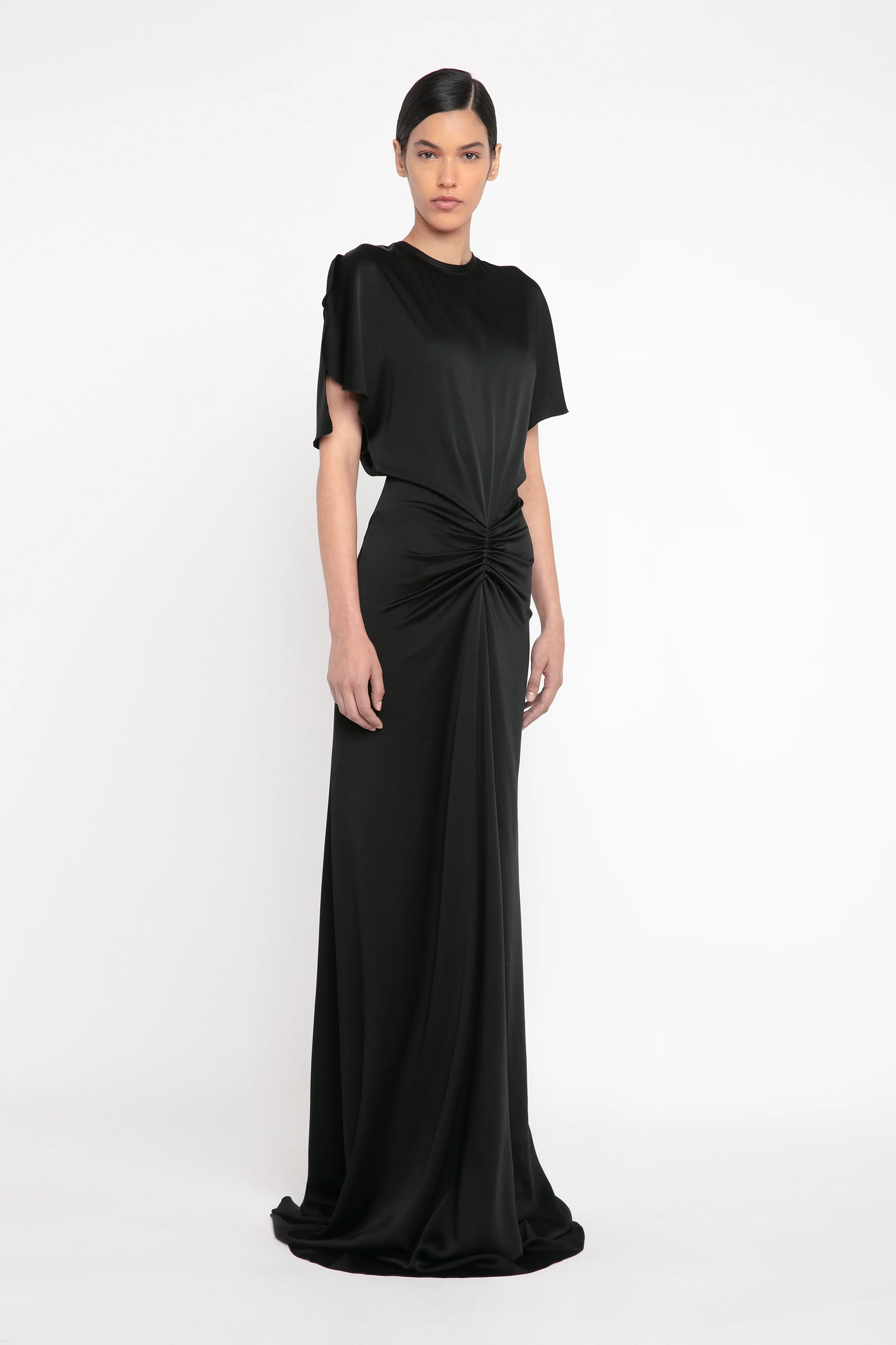 Isabella Gown In Black - XNAUWBI