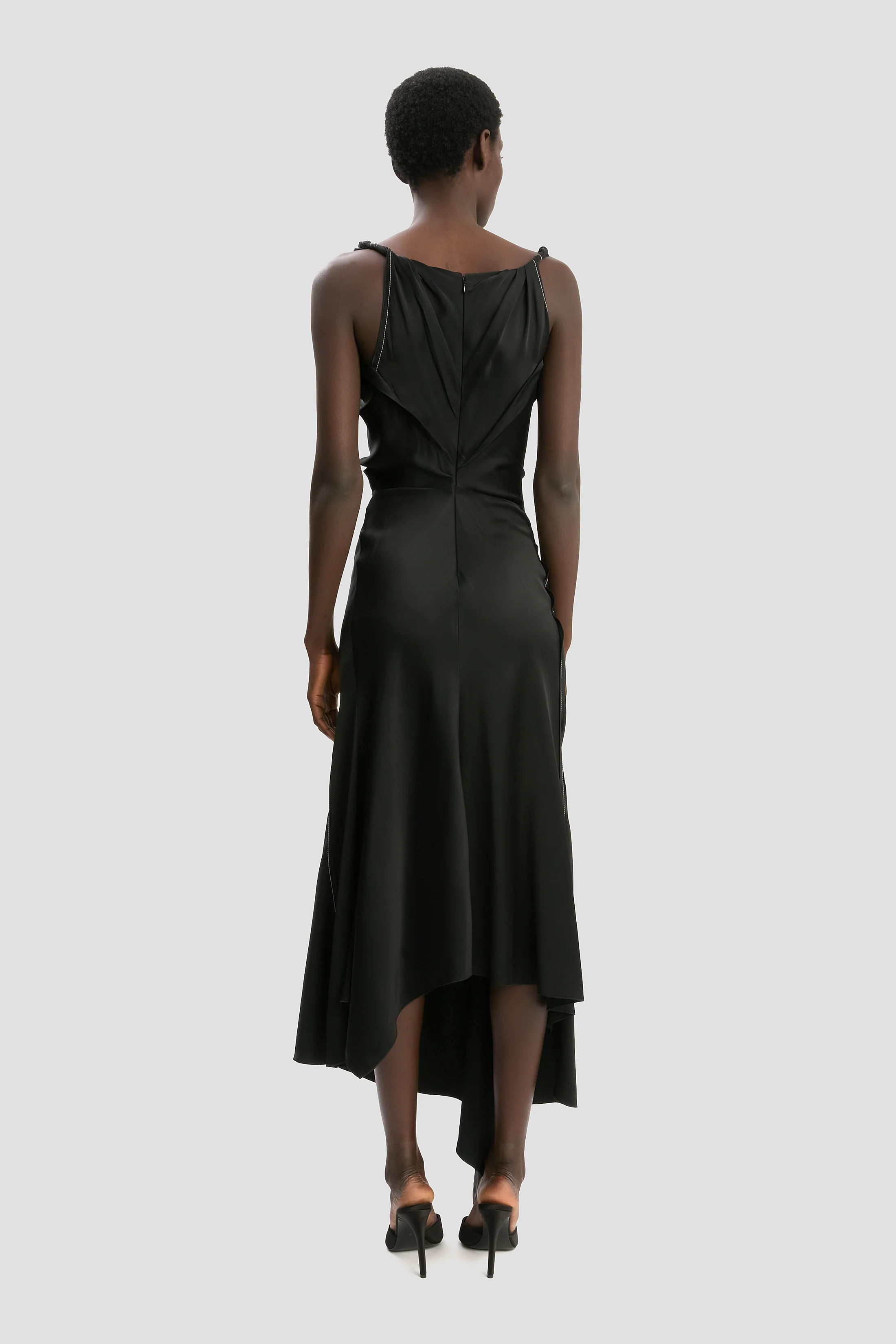 Posy Midi Dress In Black - XNAUWBI