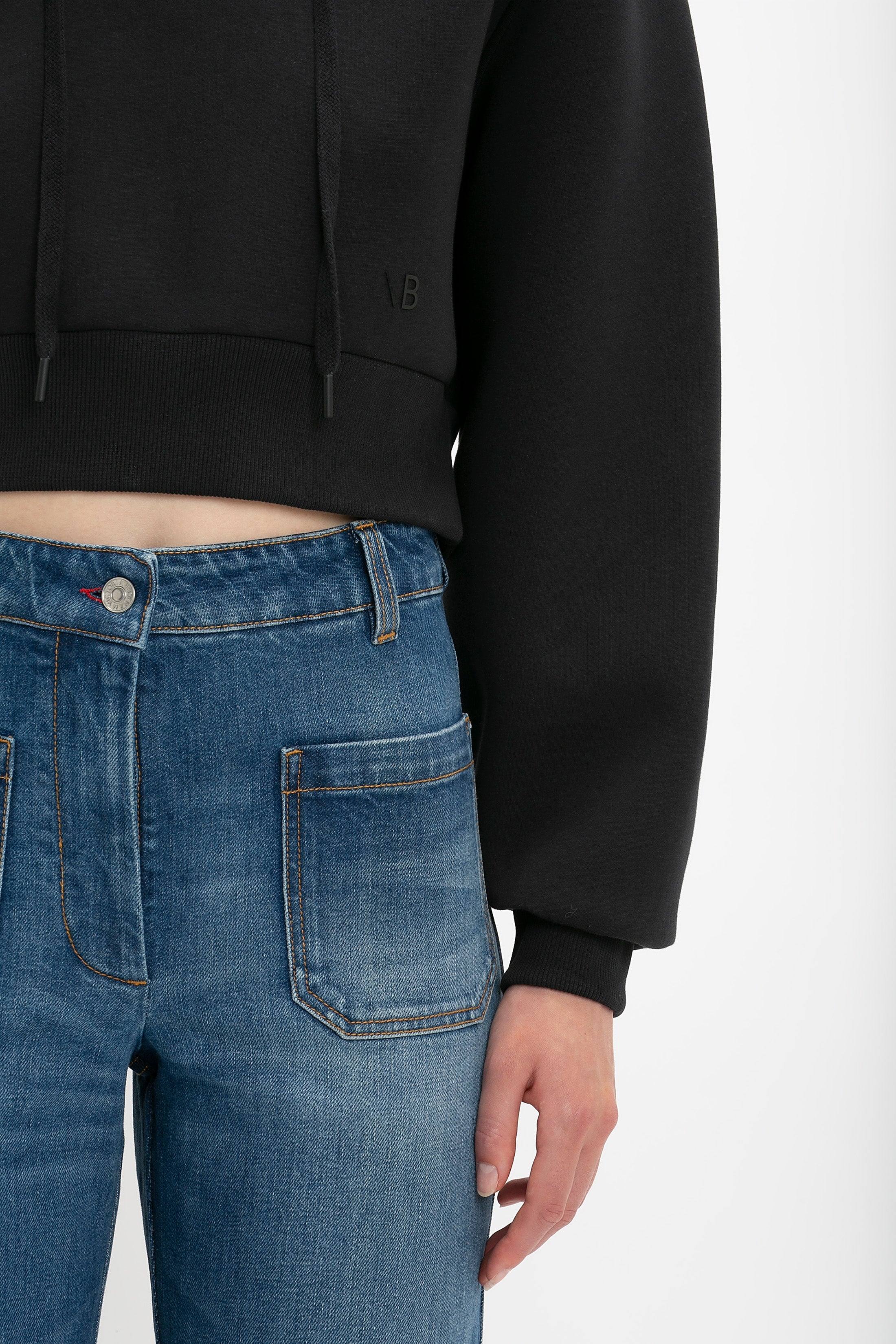 Cropped Neoprene Hoodie In Black - XNAUWBI