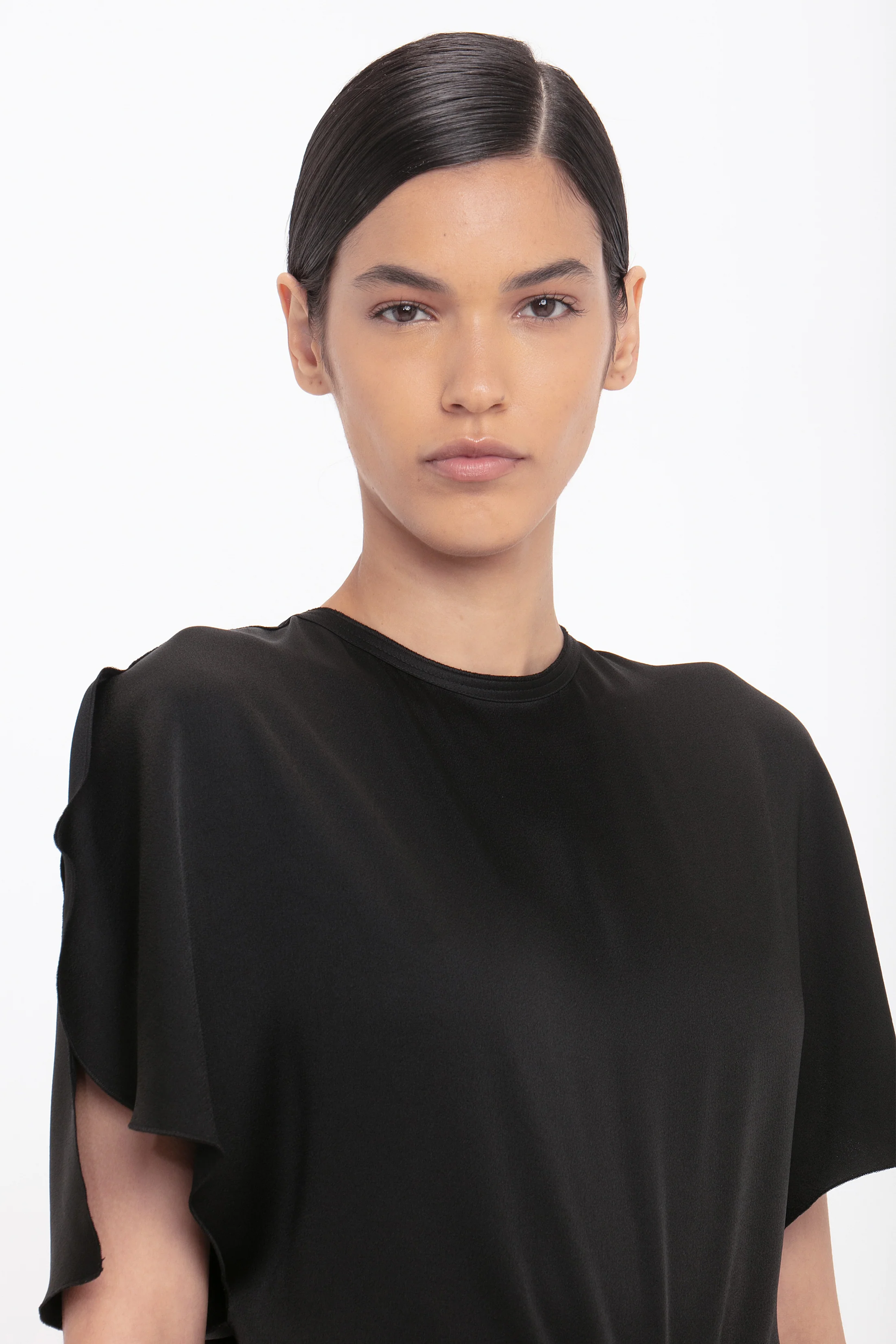 Isabella Gown In Black - XNAUWBI