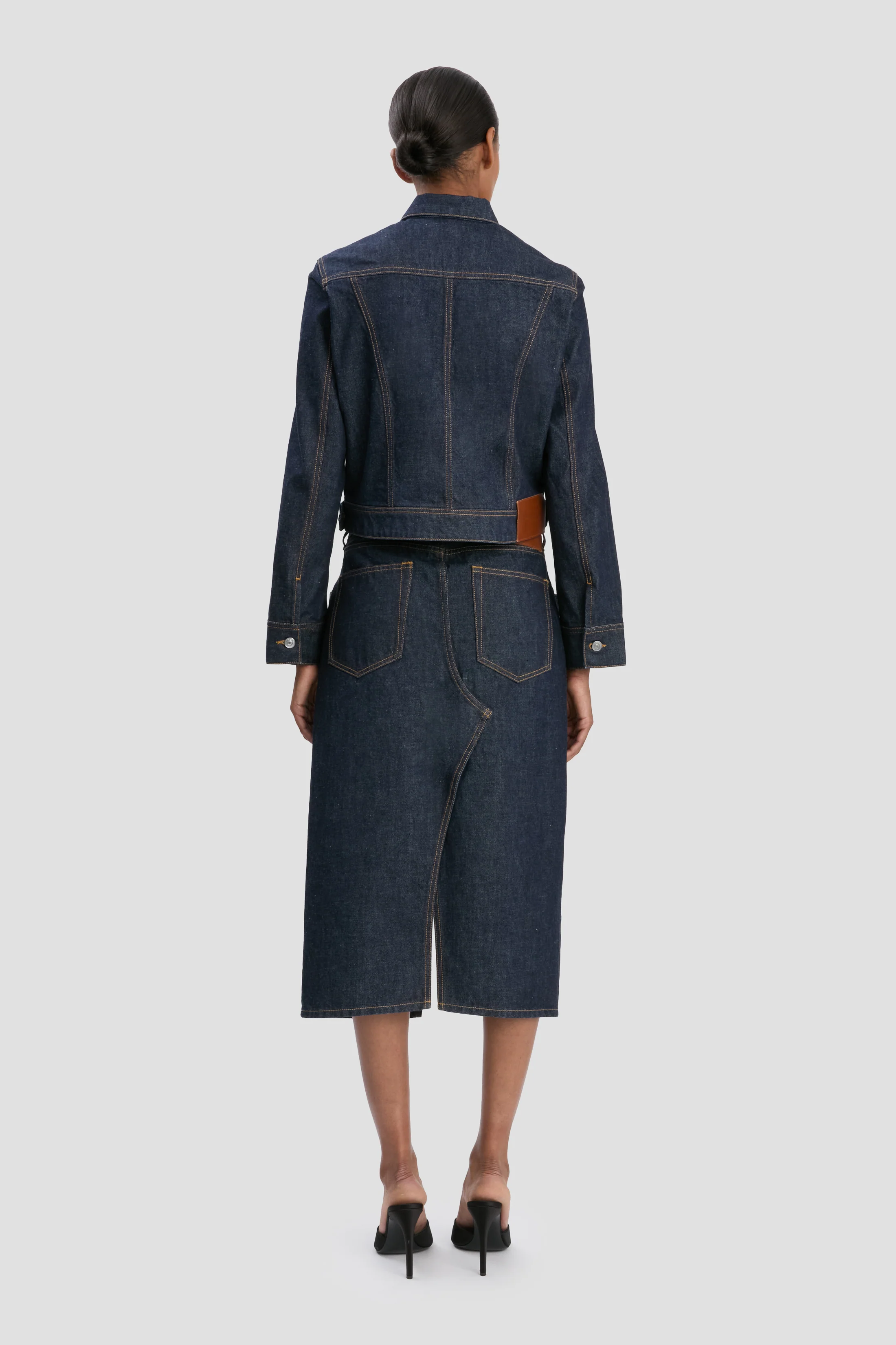 Denim Jacket In Light Rinse - XNAUWBI