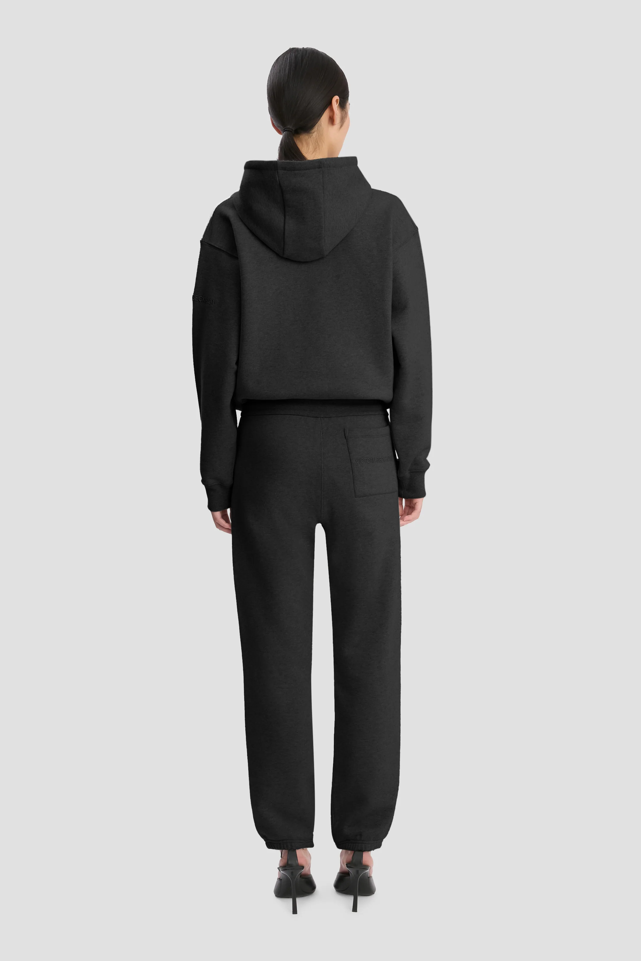 Logo Embroidered Hoodie In Black - XNAUWBI