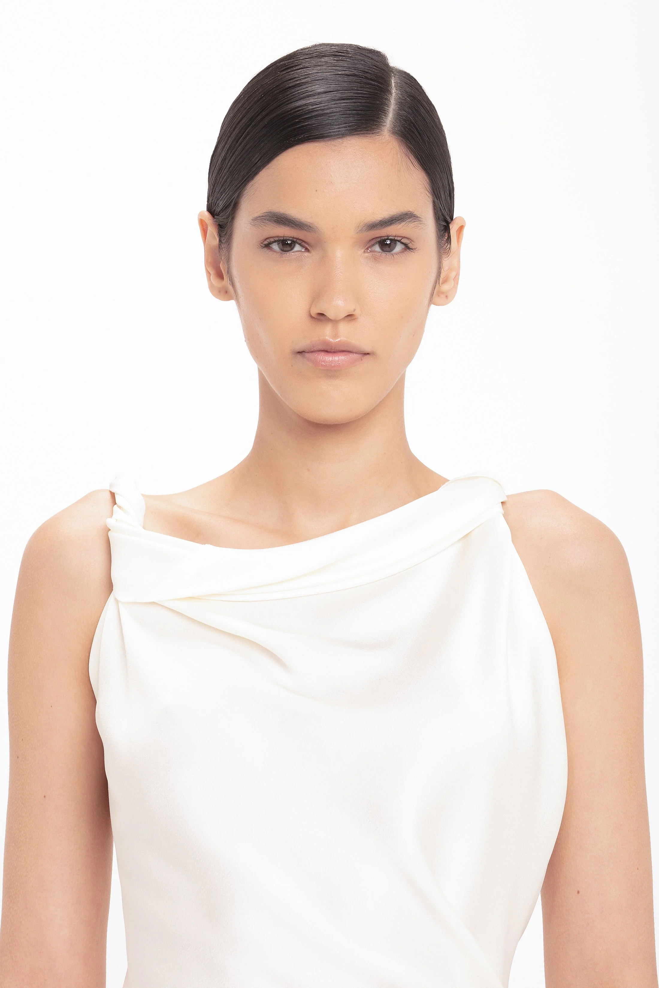 Posy Midi Dress In Ivory - XNAUWBI