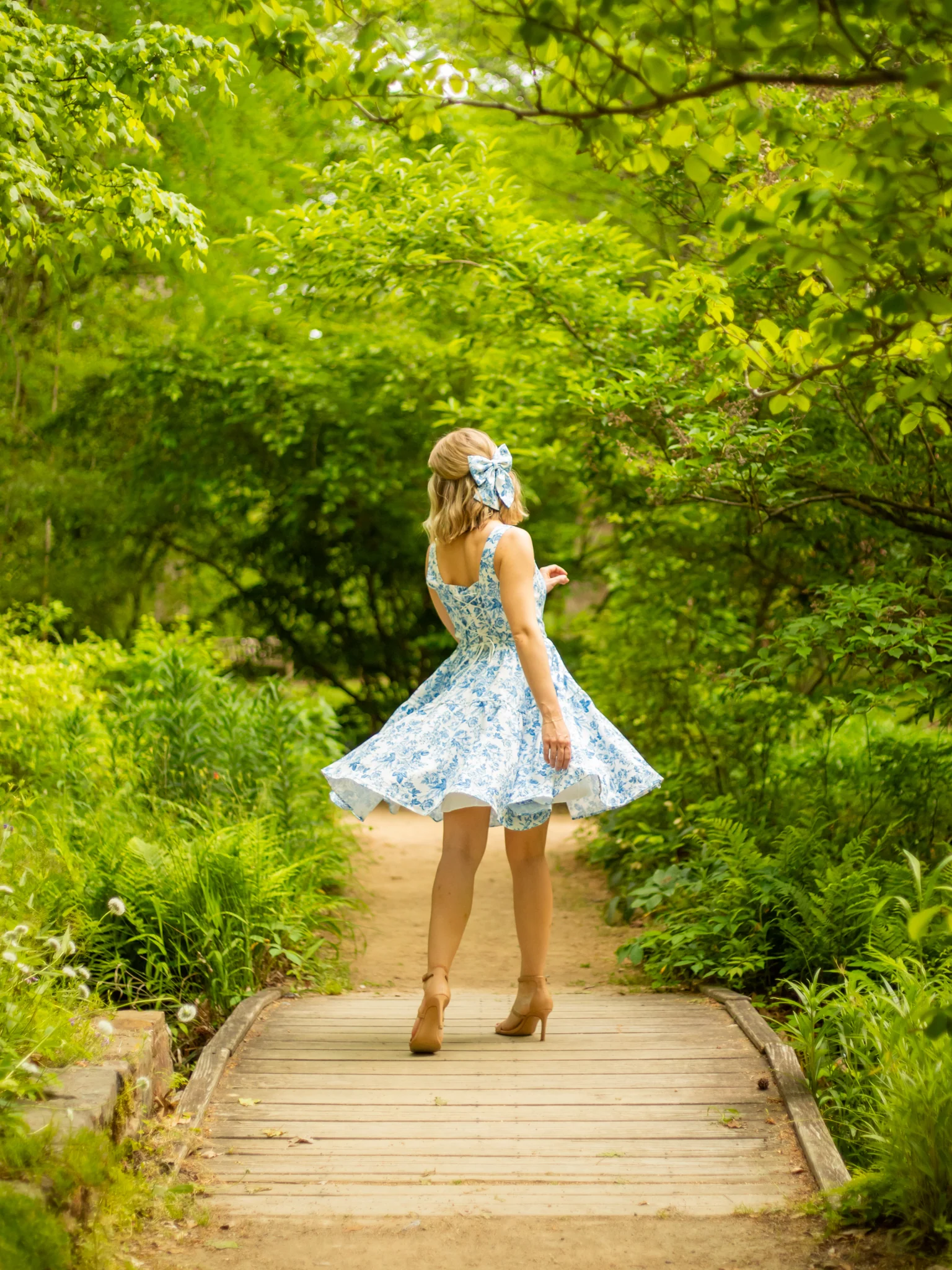 Leading Lady Dress in Countryside - XNAUWBI