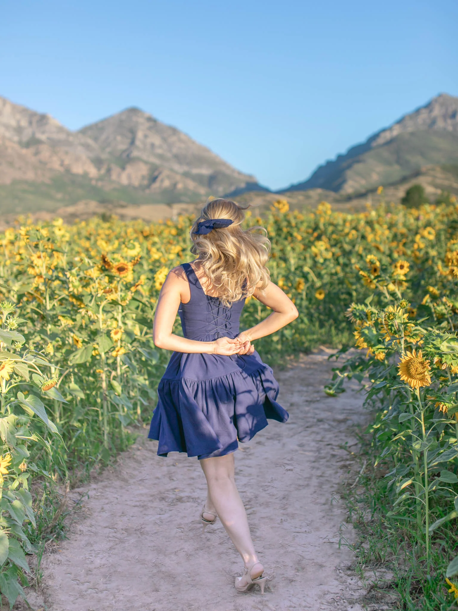 Journey dress in Transatlantic Navy - XNAUWBI