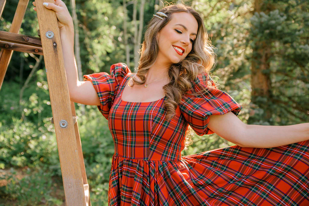 Novella Dress in Red Plaid - XNAUWBI