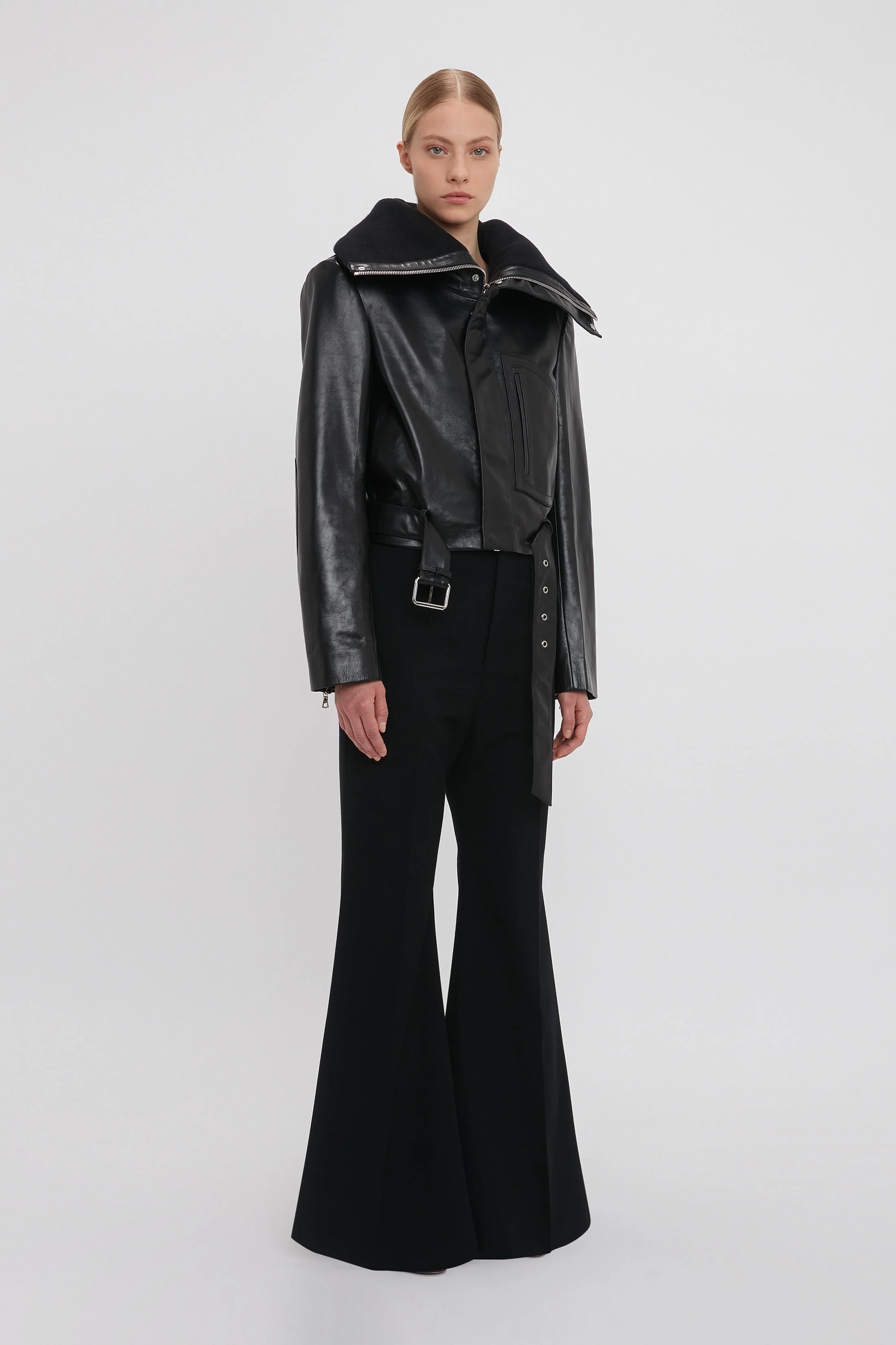 Cropped Belted Leather Biker Jacket In Black - XNAUWBI