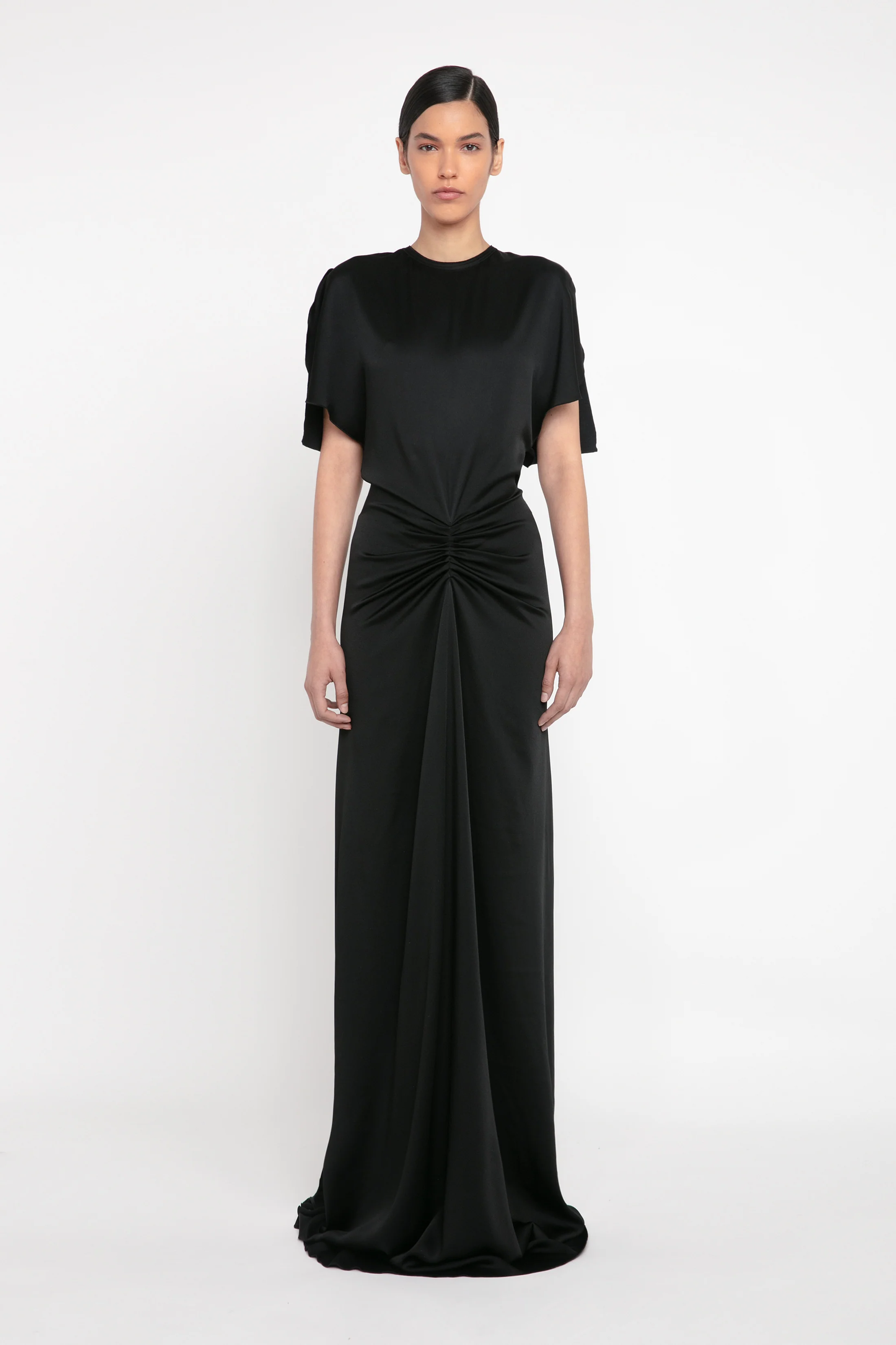 Isabella Gown In Black - XNAUWBI