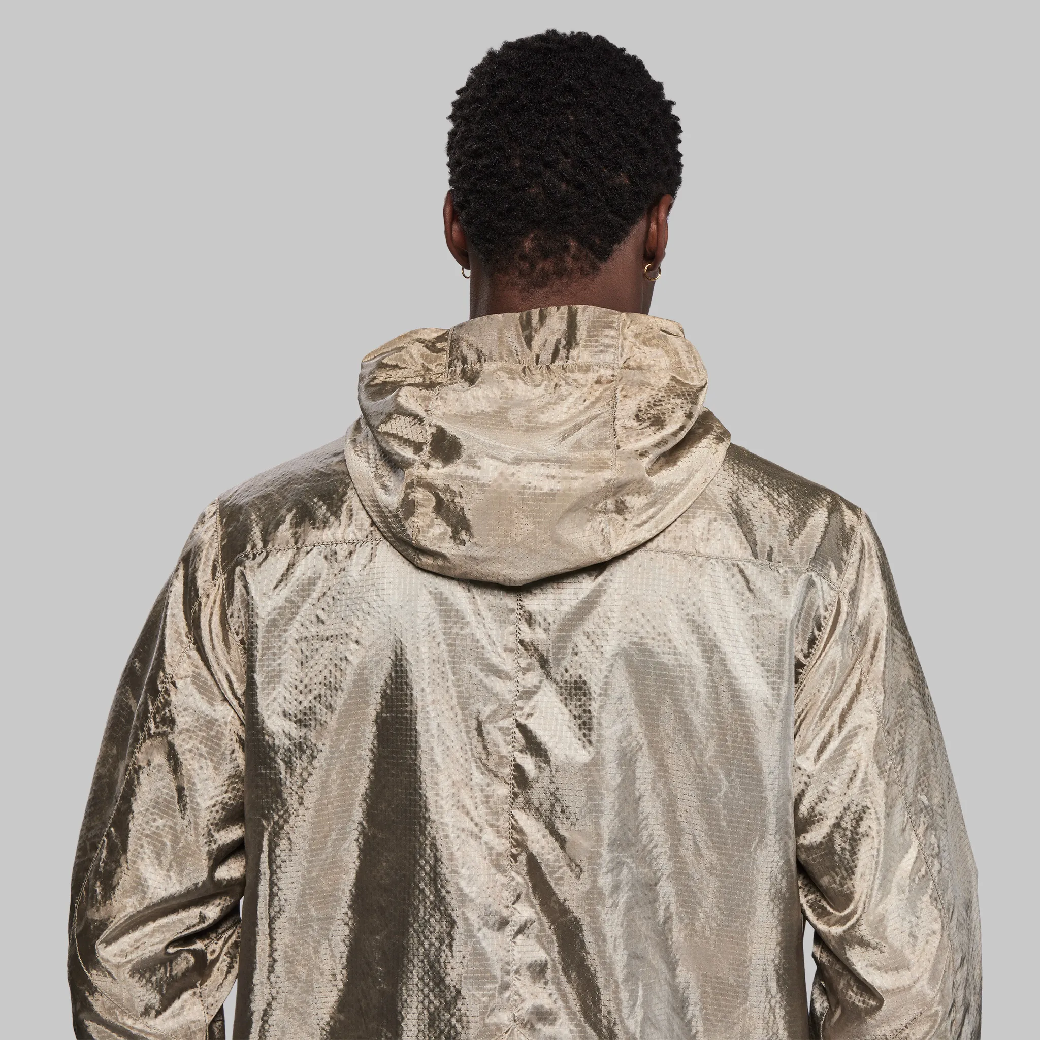 Shielding Jacket - Pre-Order - XNAUWBI
