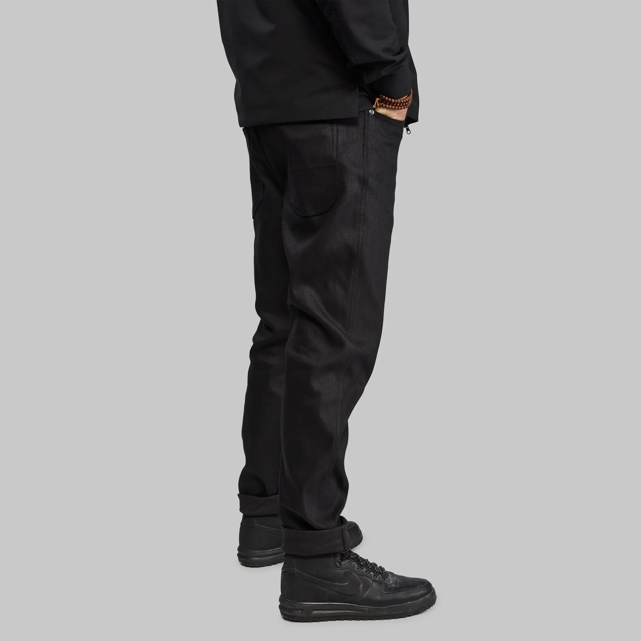 Indestructible Jeans. Black edition - XNAUWBI