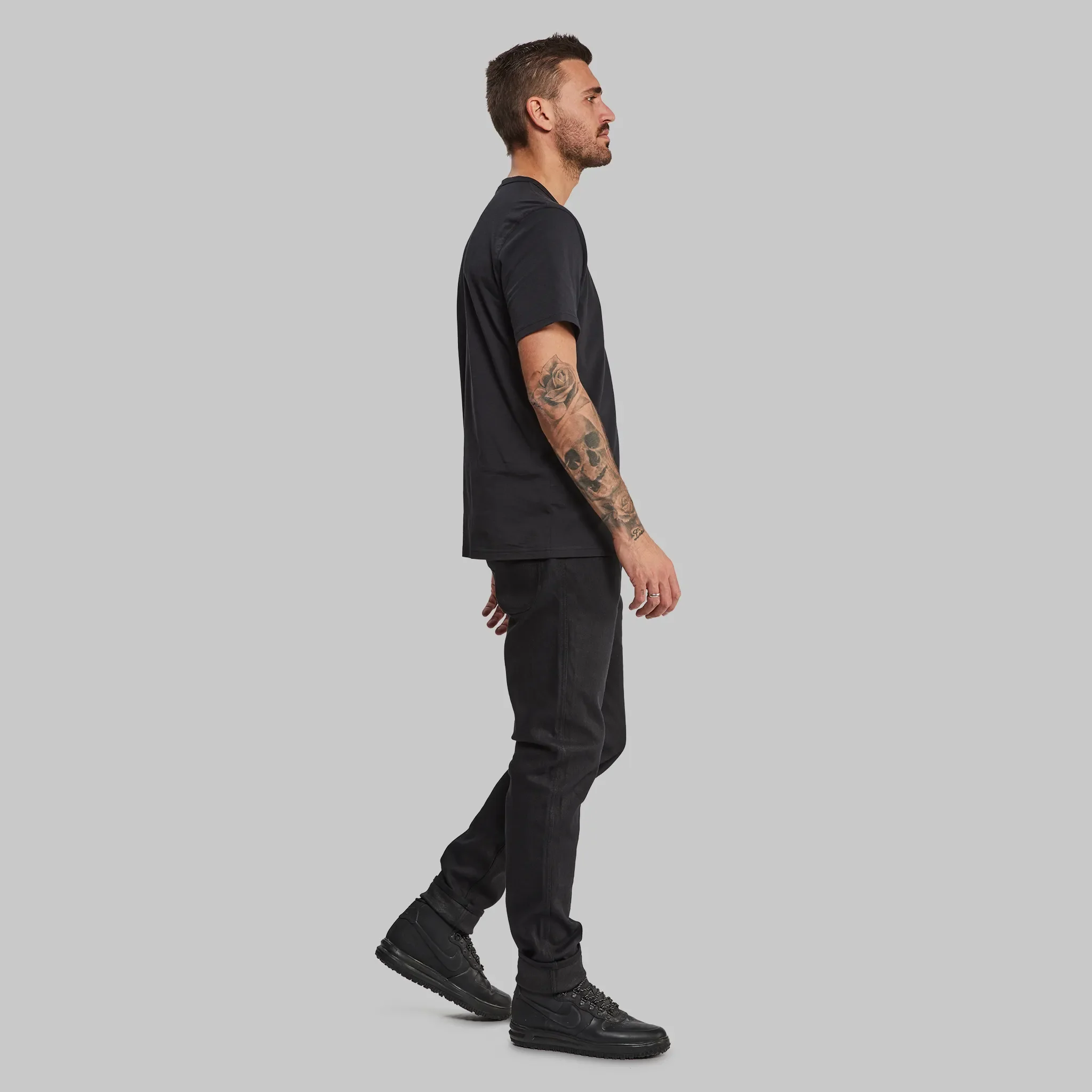 100 Year T Shirt. Black edition - XNAUWBI