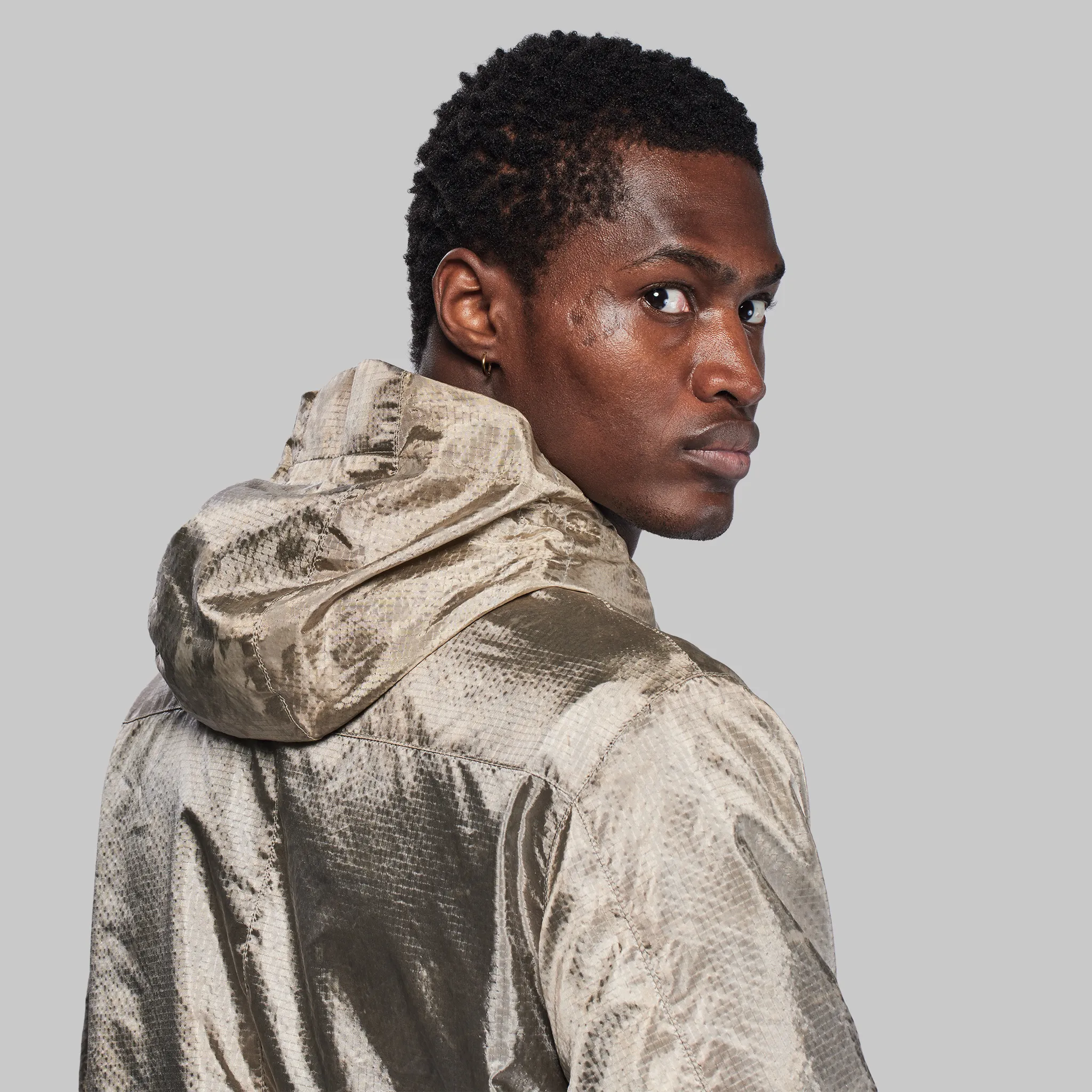 Shielding Jacket - Pre-Order - XNAUWBI