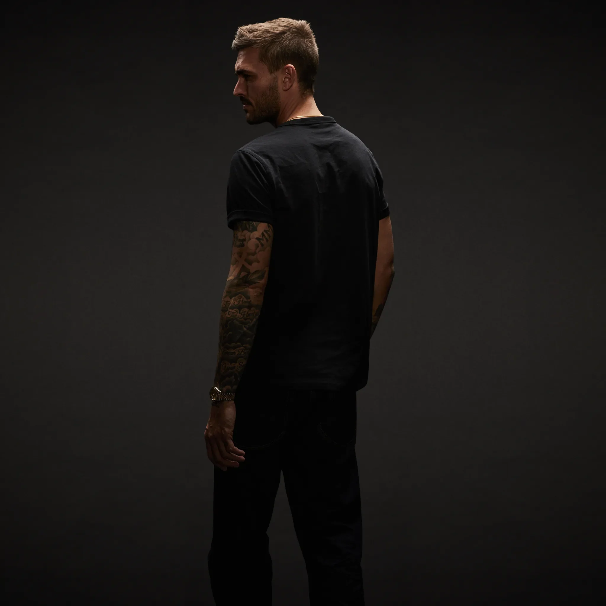100 Year T Shirt. Black edition - XNAUWBI