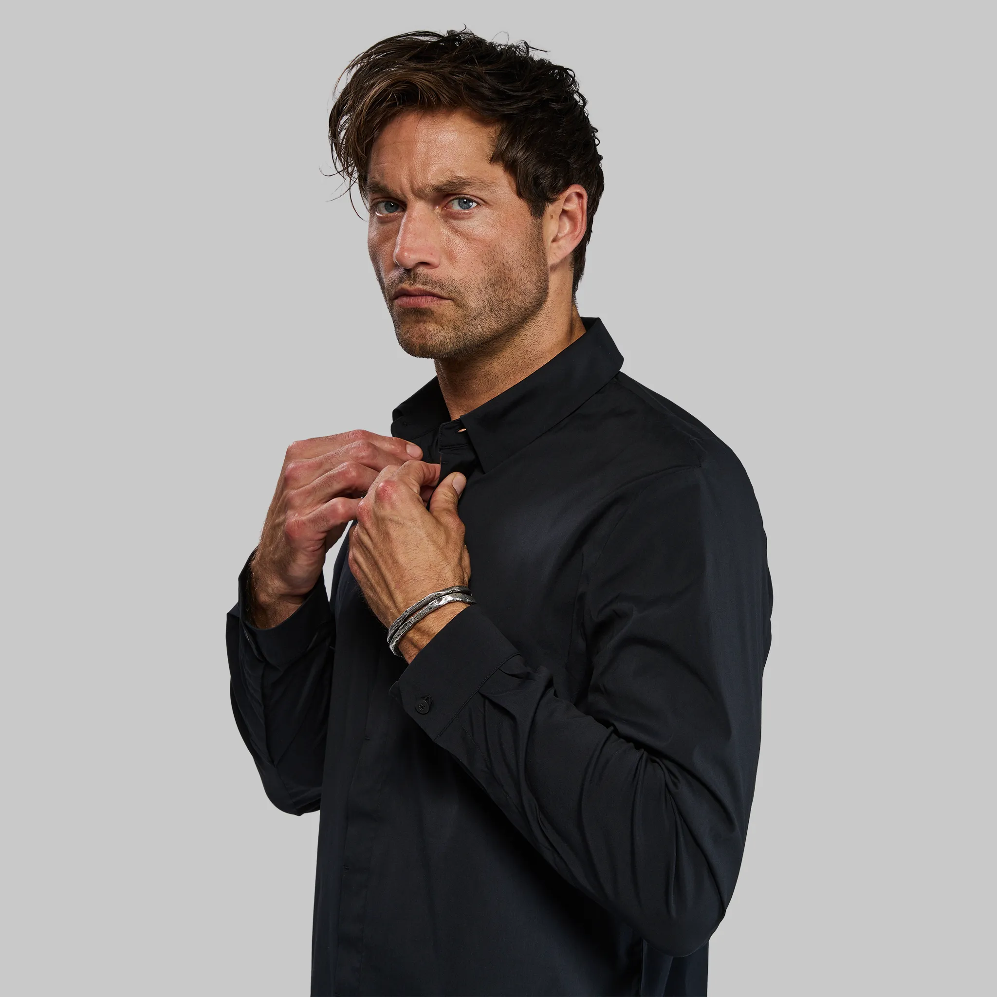 Equator Shirt. Black edition - XNAUWBI