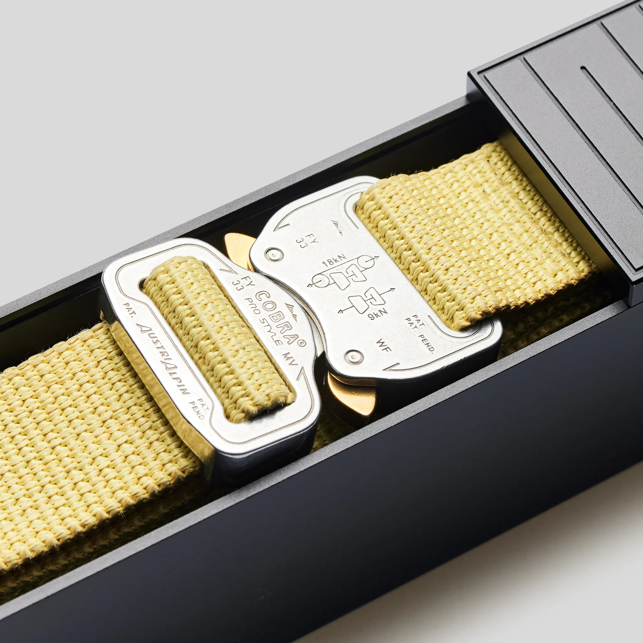 Indestructible Belt. Yellow edition - XNAUWBI