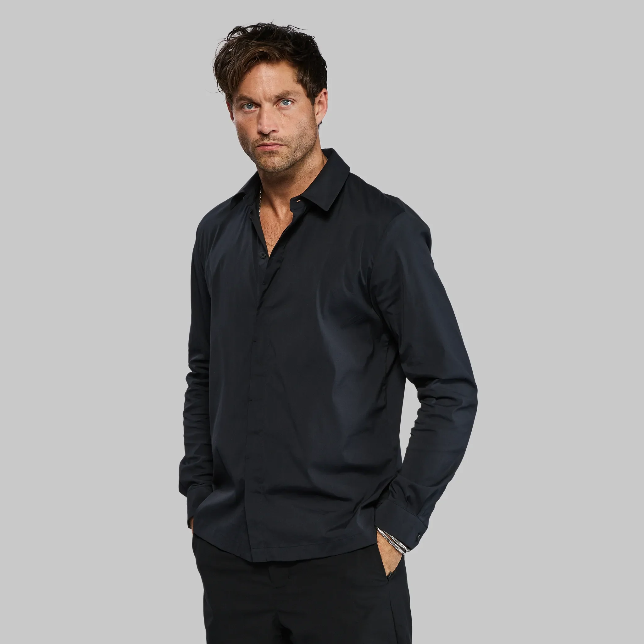 Equator Shirt. Black edition - XNAUWBI