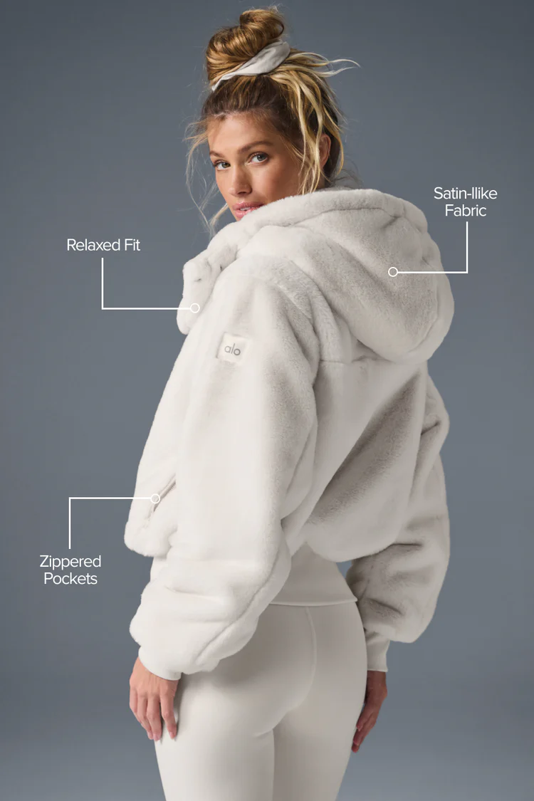 Faux Fur Foxy Jacket - XNAUWBI