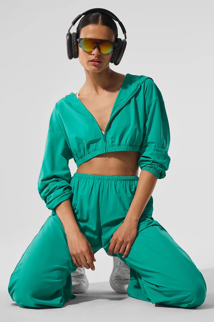 Cropped Breezy Full-Zip Hoodie - XNAUWBI