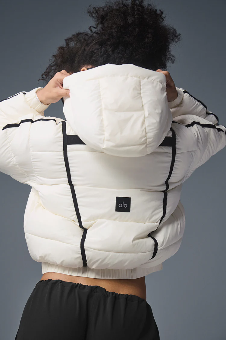 Aspen Love Puffer Jacket - XNAUWBI