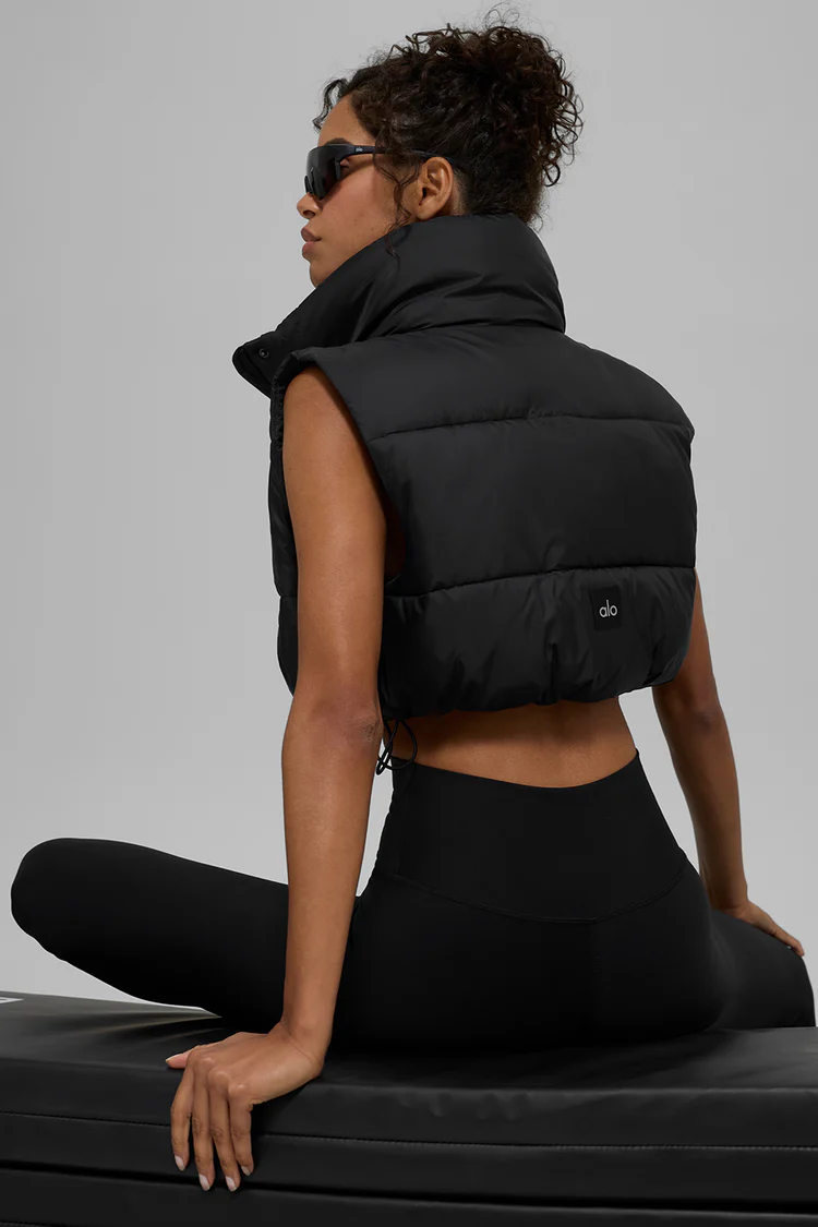 Cropped Gold Rush Puffer Vest - XNAUWBI